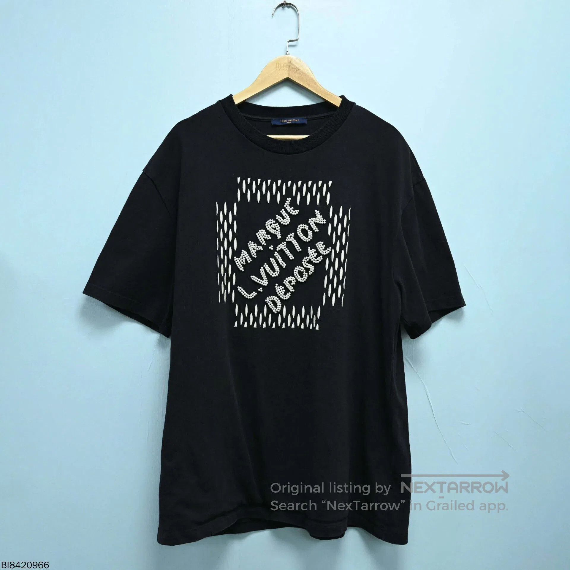 Louis Vuitton black short sleeve Louis Vuitton t-shirt. Size US XXL / EU 58 / 5 - 1 Thumbnail