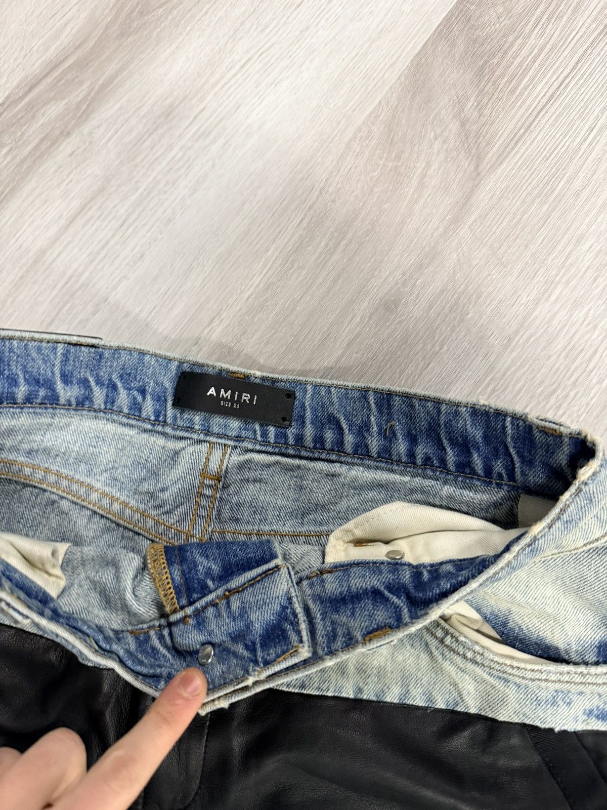 Amiri Amiri Womens Jean Size 26" / US 2 / IT 38 - 2 Thumbnail