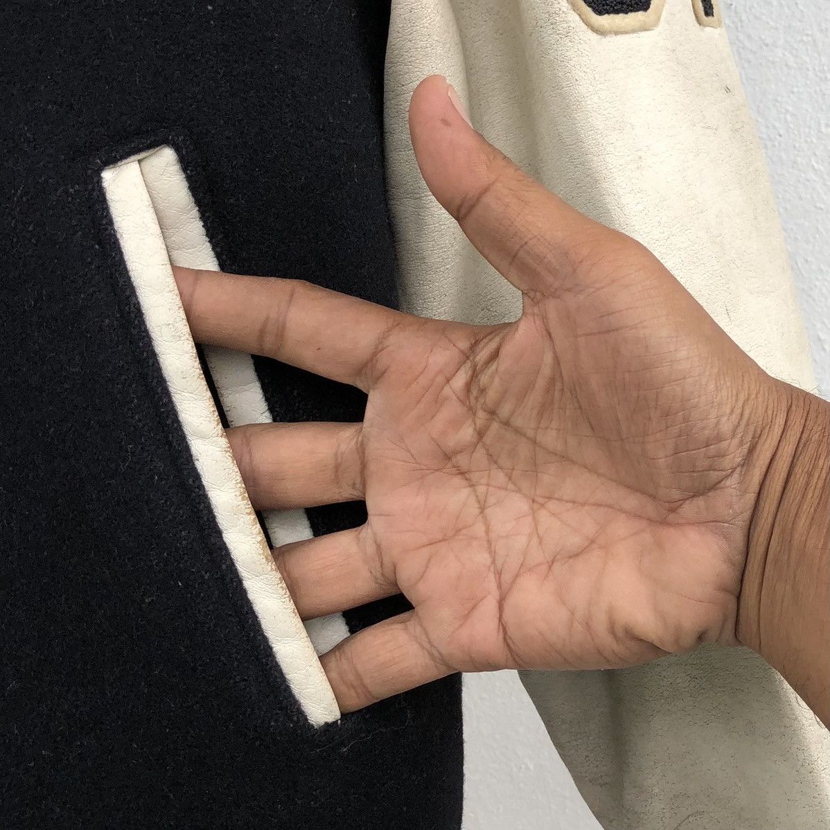 Chalk Line Vintage 80s Chalk Line Wool Leather Varsity Jacket Size US M / EU 48-50 / 2 - 12 Thumbnail