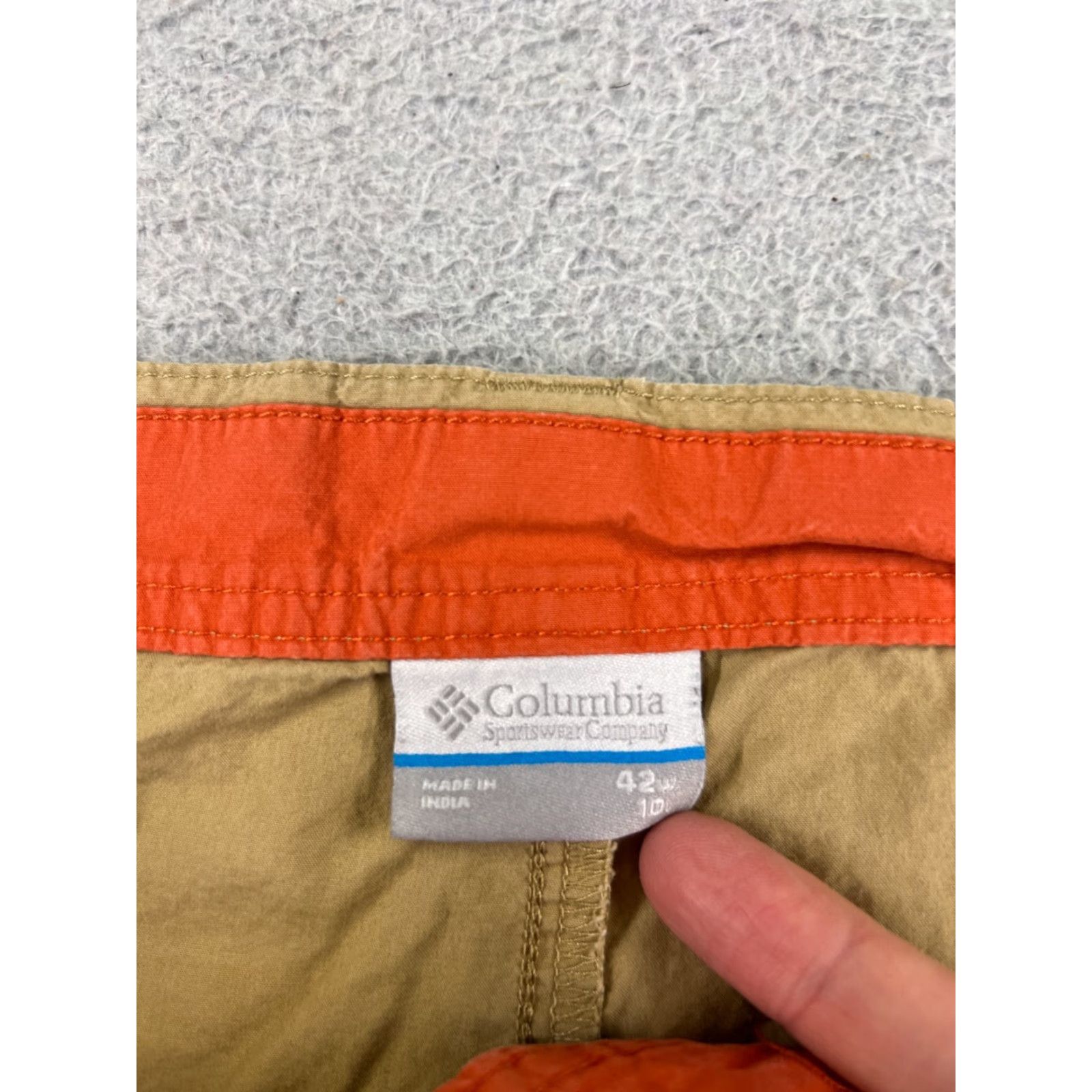 Vintage Columbia Shorts Mens 42 Beige 100% Cotton Hiking Camping Fishing Outdoors Size US 42 / EU 58 - 3 Thumbnail
