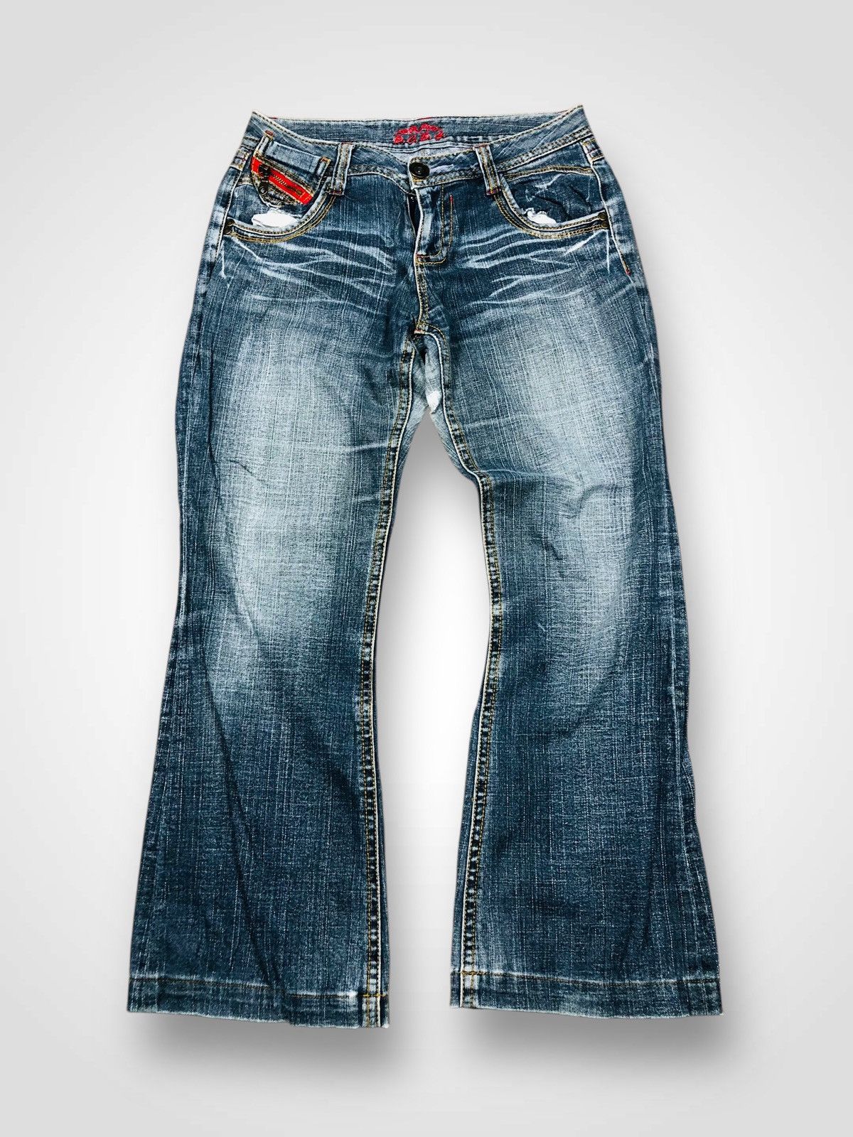 BCBGeneration B.CB.G. Bootcut Jeans (33) Size 29" - 1 Thumbnail