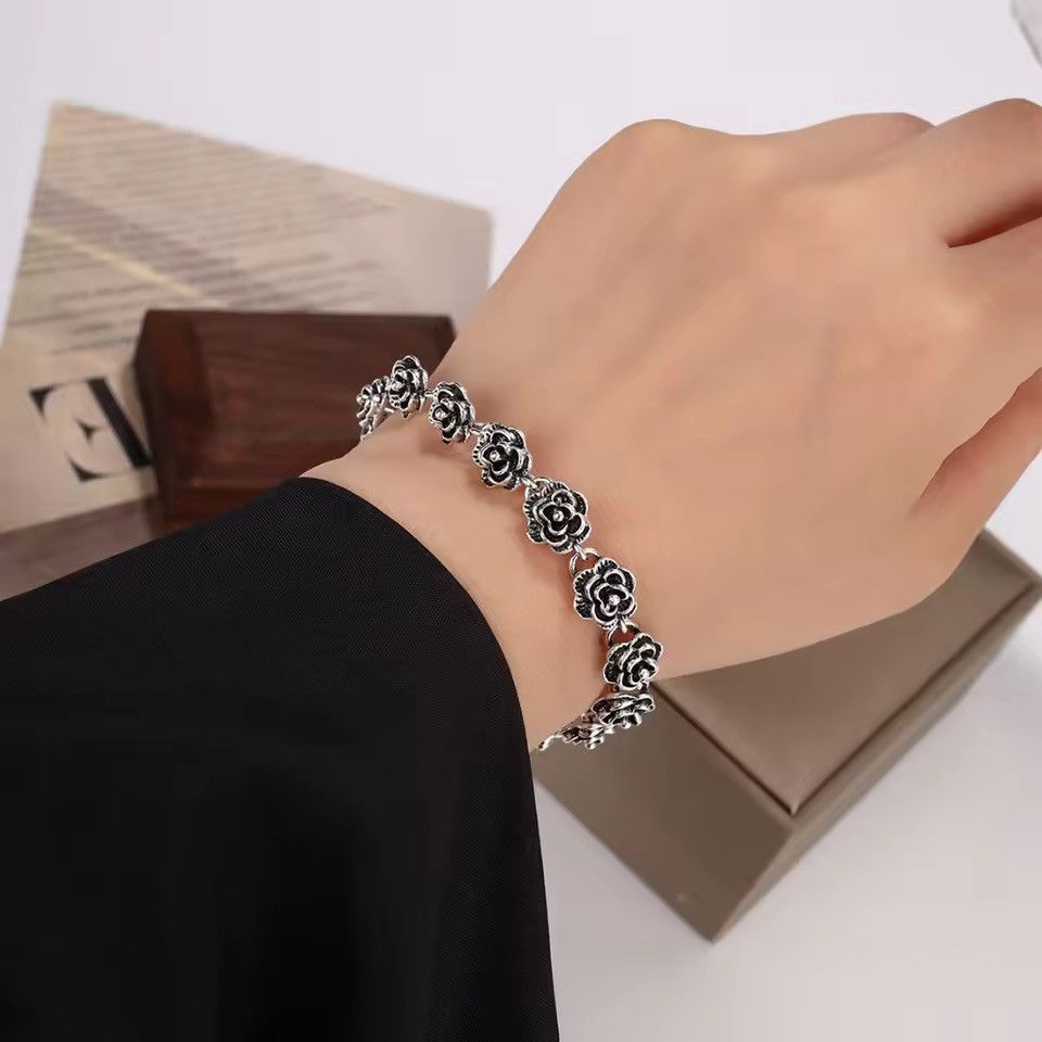 Japanese Brand Gothic Silver Tone Rose Link Bracelet Floral Chain 19 cm Size ONE SIZE - 2 Thumbnail