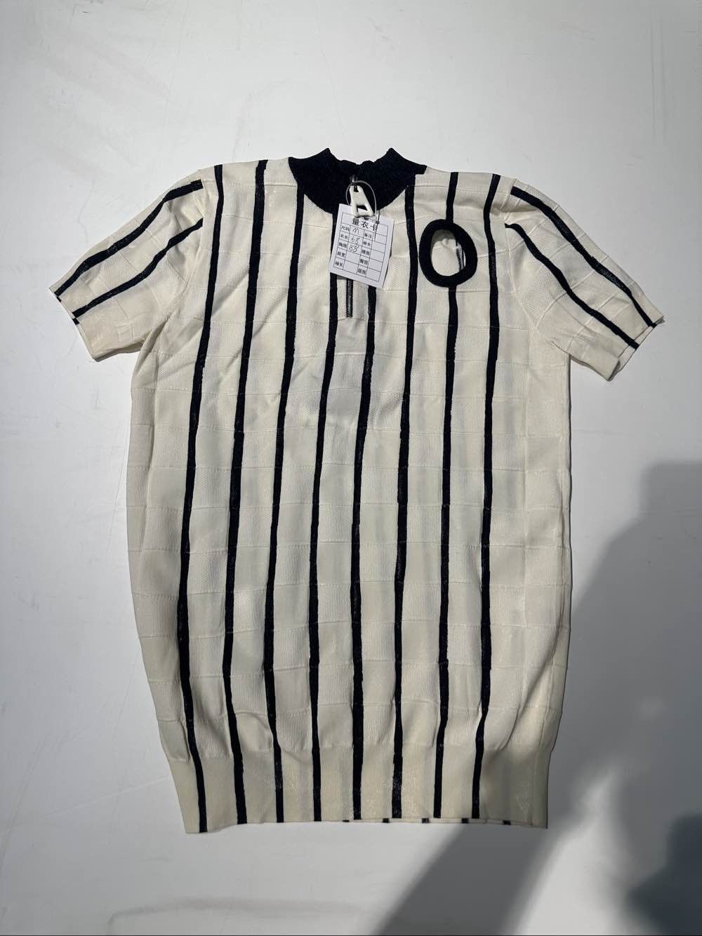 Louis Vuitton Louis Vuitton Striped Knit T-Shirt Size M Size US M / EU 48-50 / 2 - 1 Thumbnail