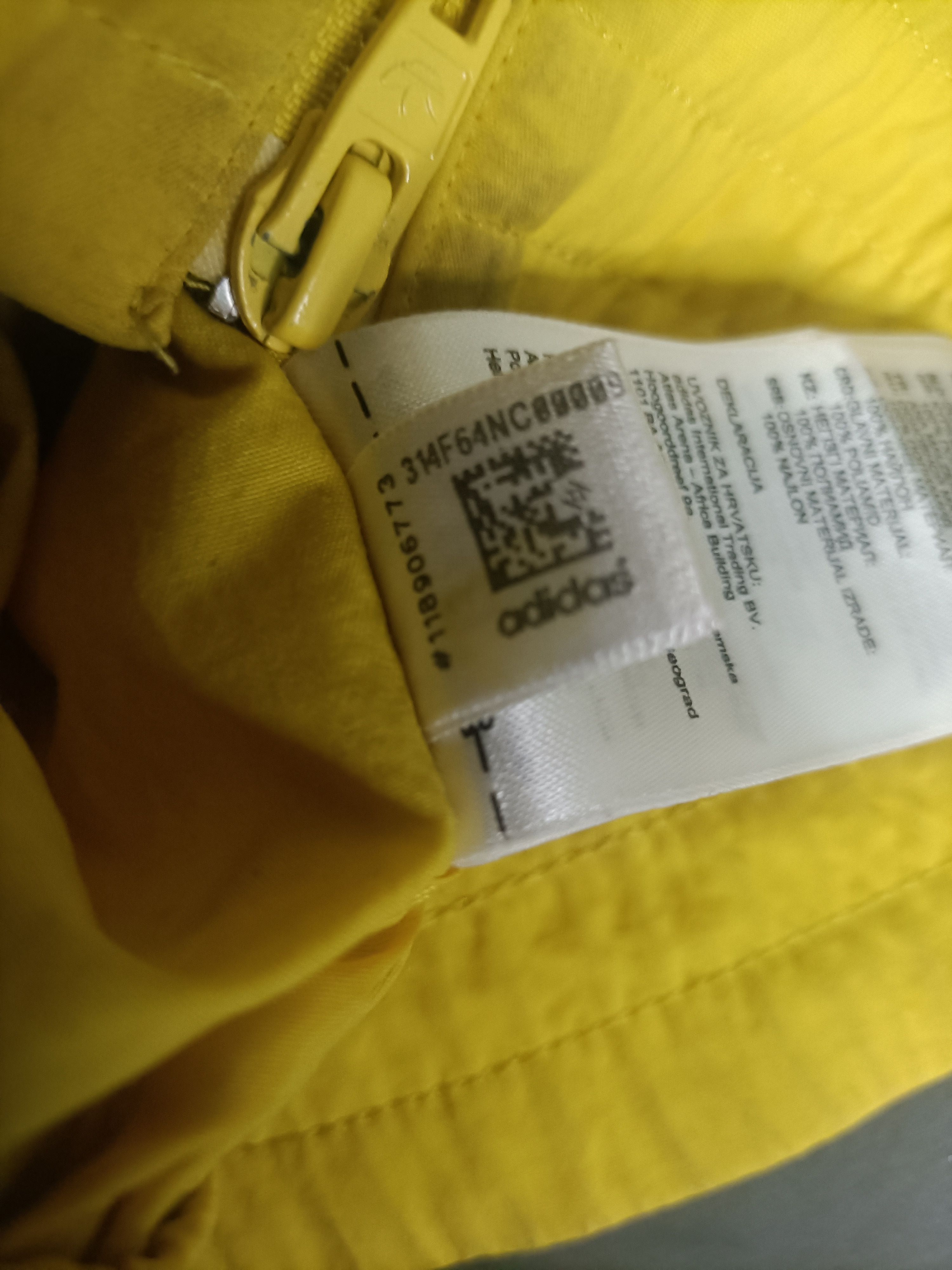 Adidas ADIDAS YELLOW STRIPE JACKET/HOODIES Size US L / EU 52-54 / 3 - 6 Thumbnail