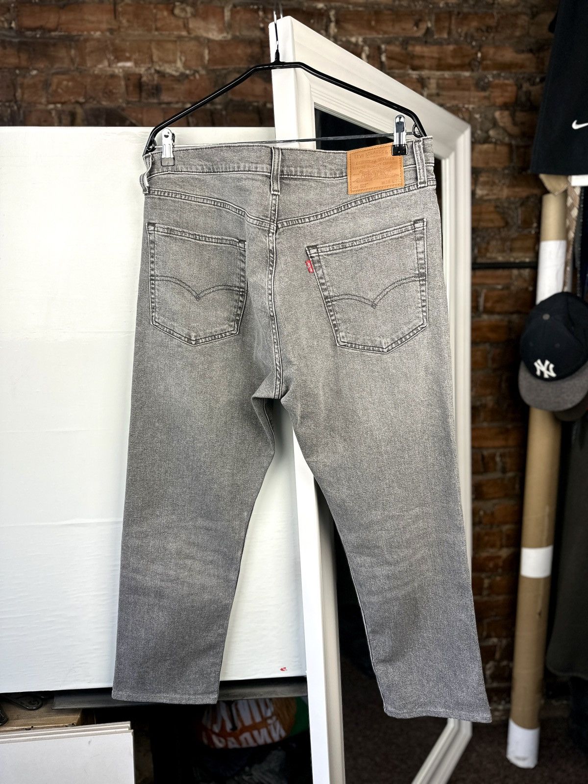 Mens Jeans Levi's 502 Premium Gray Size: 36