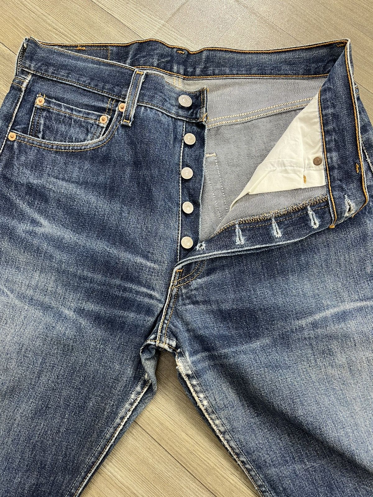 Levi's Vintage Clothing 🇺🇸1990s Vintage Levis 501XX 33x36 Straight Leg Blue Jeans Size US 31 - 16 Thumbnail