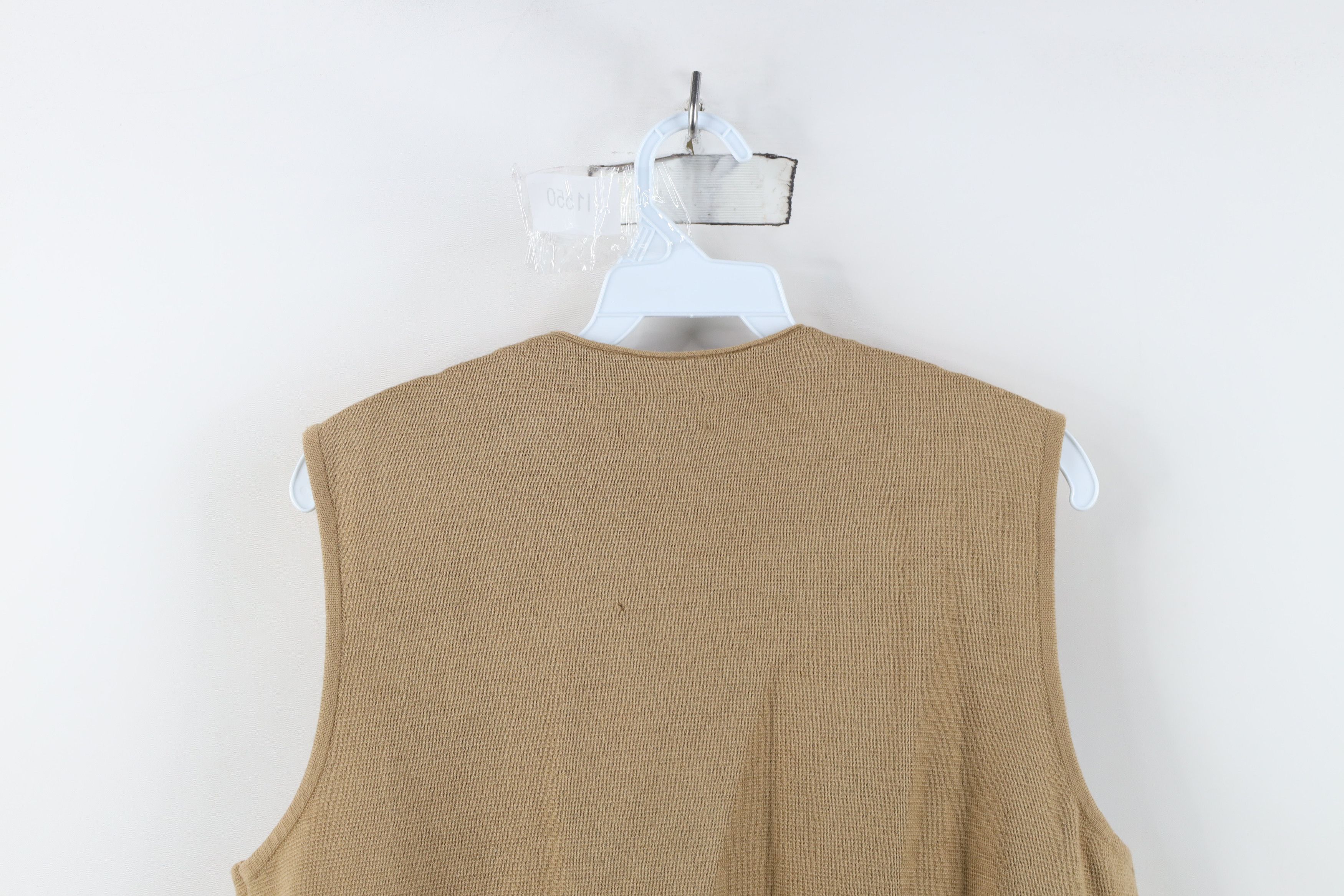 Vintage Vintage 70s Streetwear Blank Wool Blend Knit Sweater Vest Size US L / EU 52-54 / 3 - 13 Thumbnail