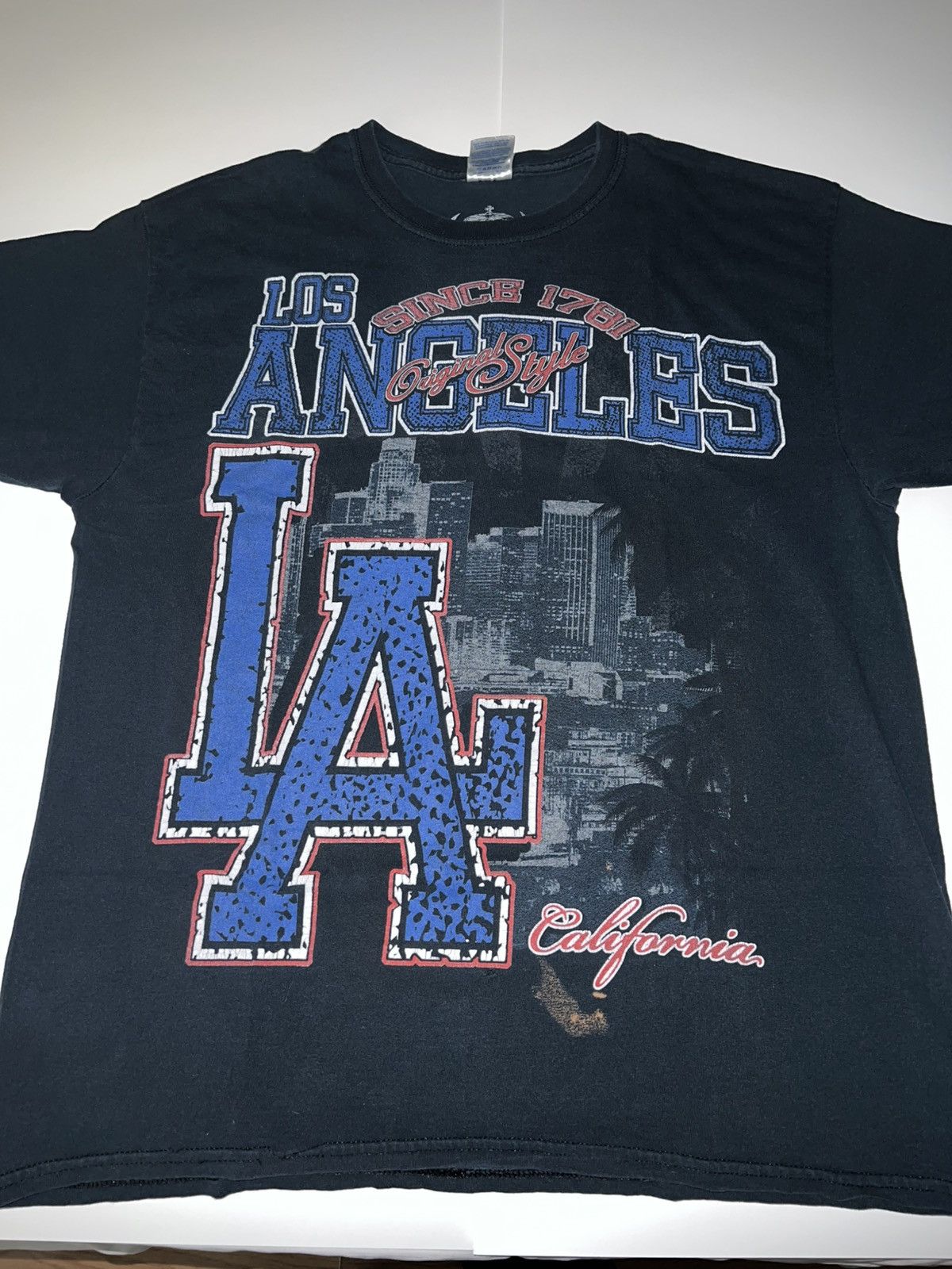 Gildan LADodgers tee shirt Size US L / EU 52-54 / 3 - 1 Thumbnail