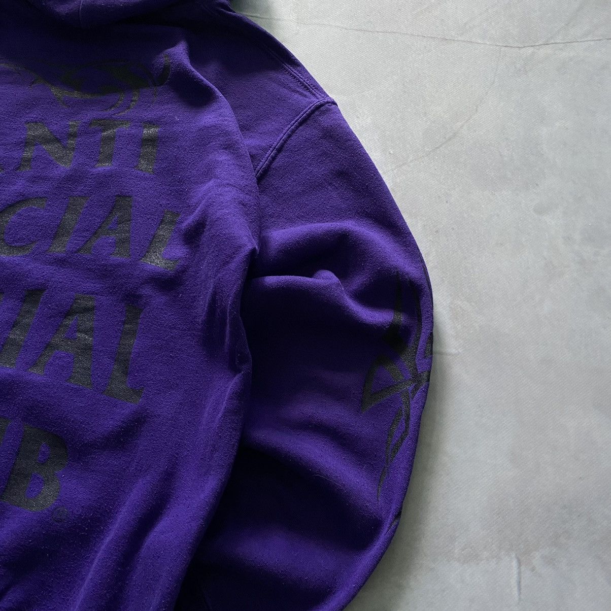 Anti Social Social Club × Japanese Brand Rare Anti Social Social Club Tribal Sunny Side Hoodie Size US S / EU 44-46 / 1 - 5 Thumbnail