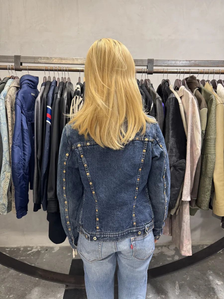 Dolce & Gabbana 2000s Dolce & Gabbana Blue Studded Denim Jacket Size S / US 4 / IT 40 - 3 Thumbnail