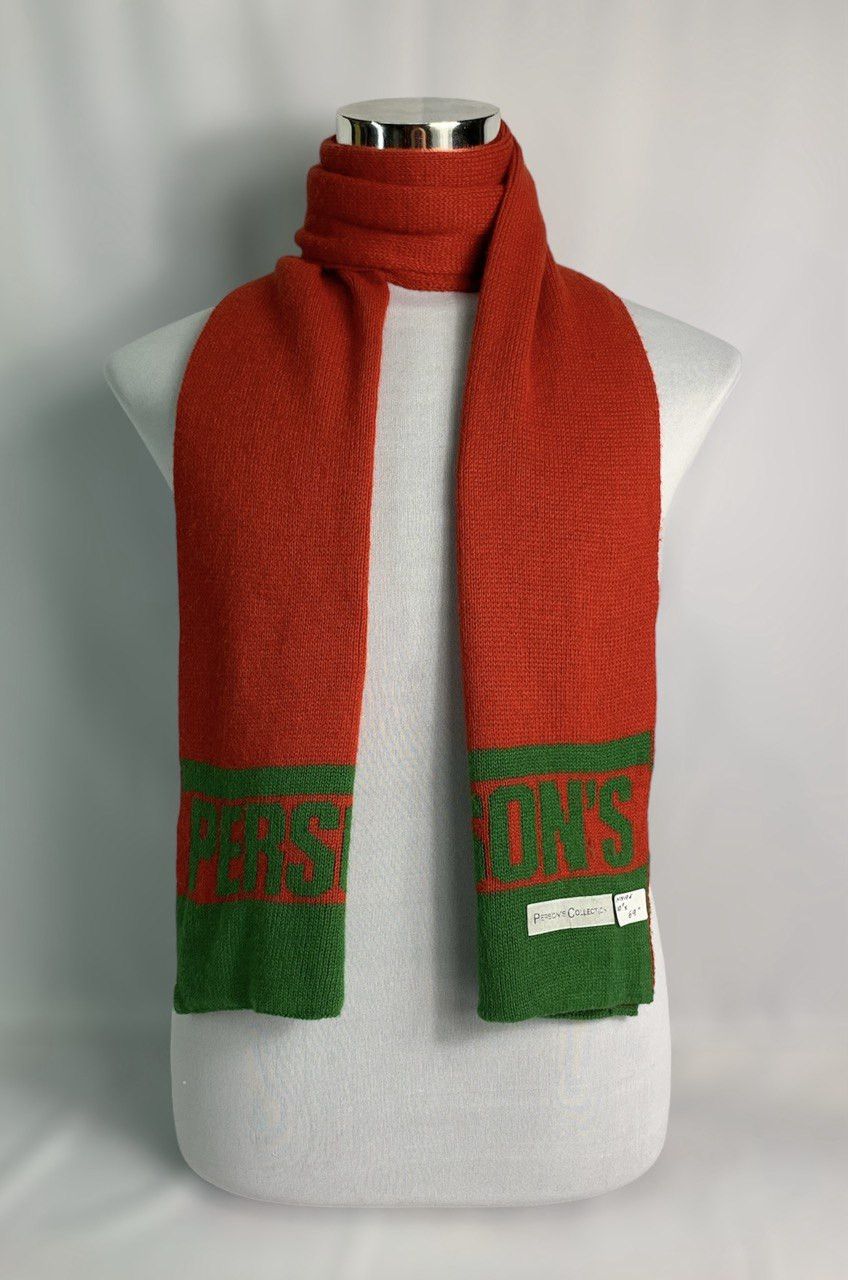 Person's Scarf / Muffler / Neckwear