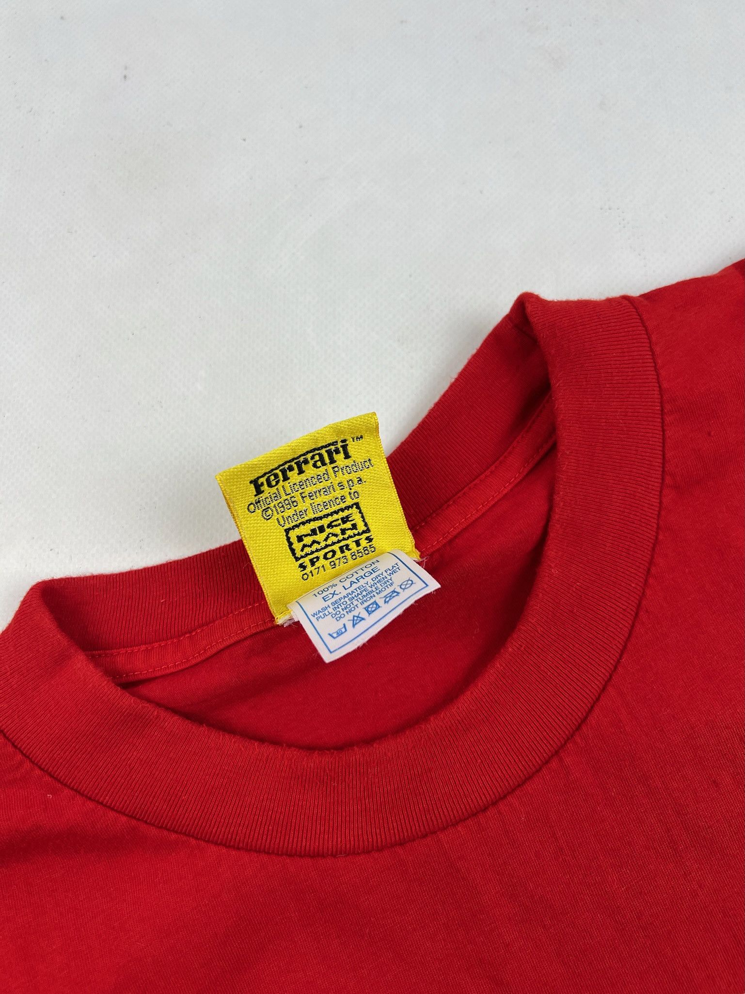 Ferrari Vintage Ferrari Racing F1 T-Shirt 1996 Big Logo Red Men Sz L Size US XL / EU 56 / 4 - 7 Thumbnail