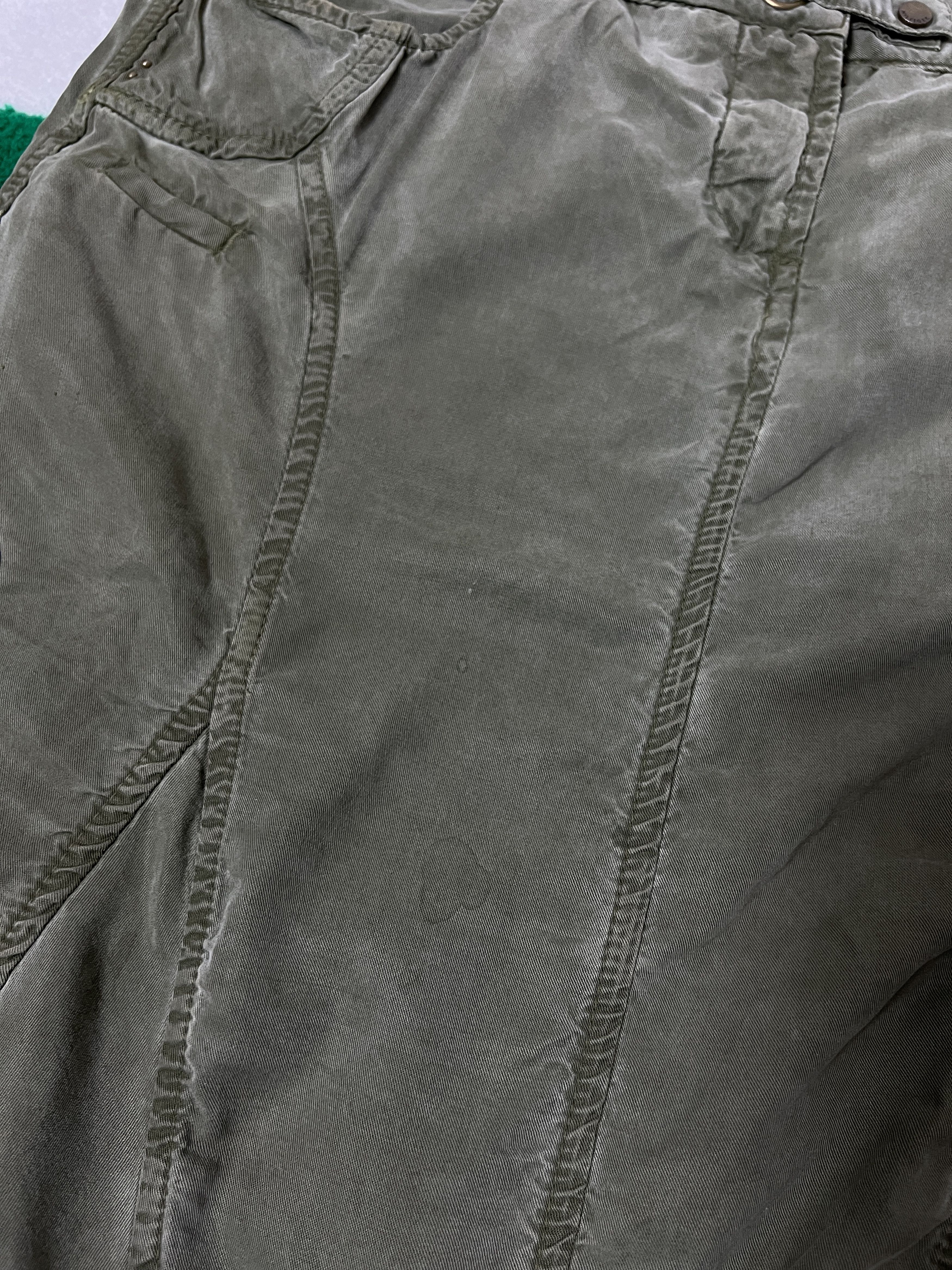 Tommy Hilfiger Tommy Hilfiger Y2K Grunge Skirt size 12 Size 34" / US 12 / IT 48 - 11 Thumbnail