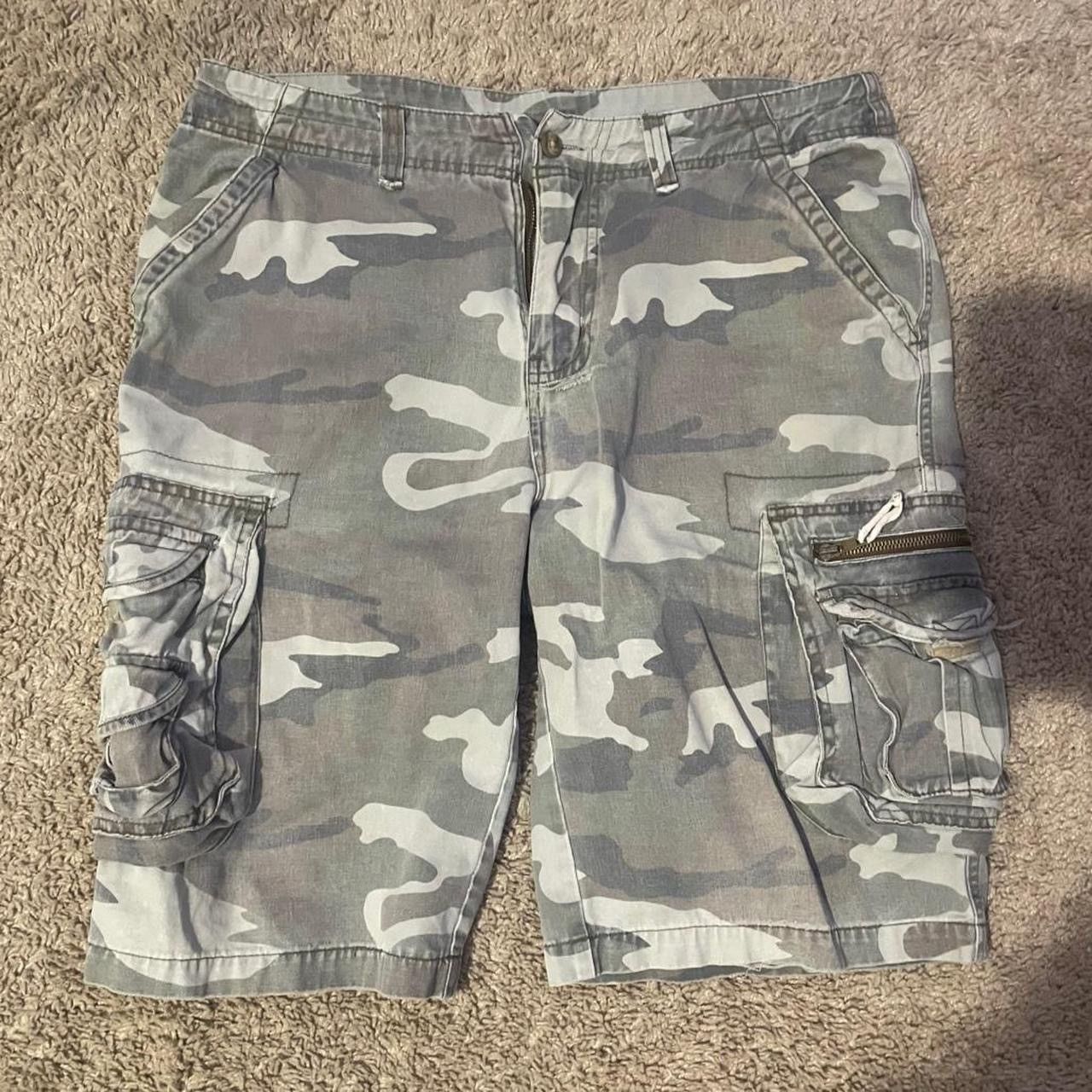 Bugle Boy Camo Bugle Boy Shorts Size US 32 / EU 48 - 1 Thumbnail