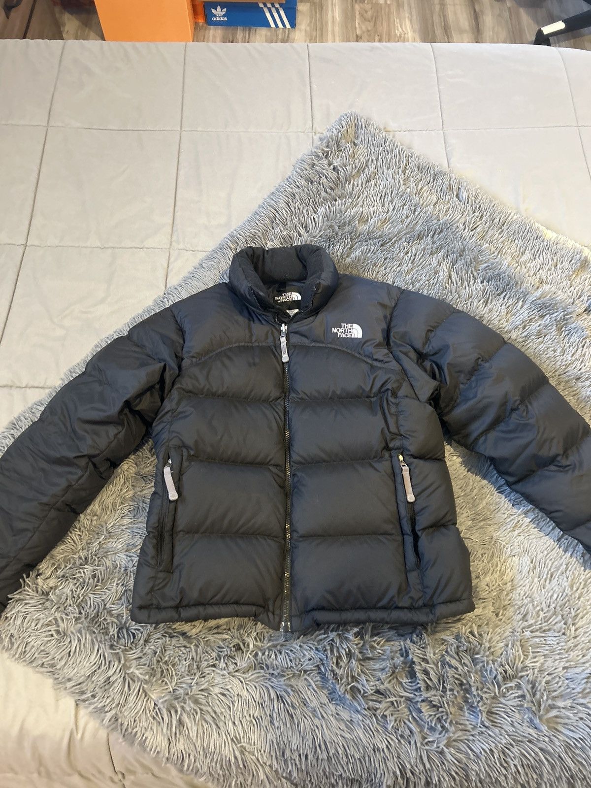 Black North Face women’s M Puffer Jacket