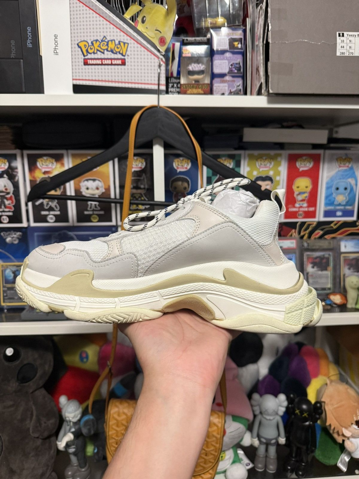 Balenciaga Balenciaga Triple S Cream White 43 Size US 9 / EU 42 - 4 Thumbnail