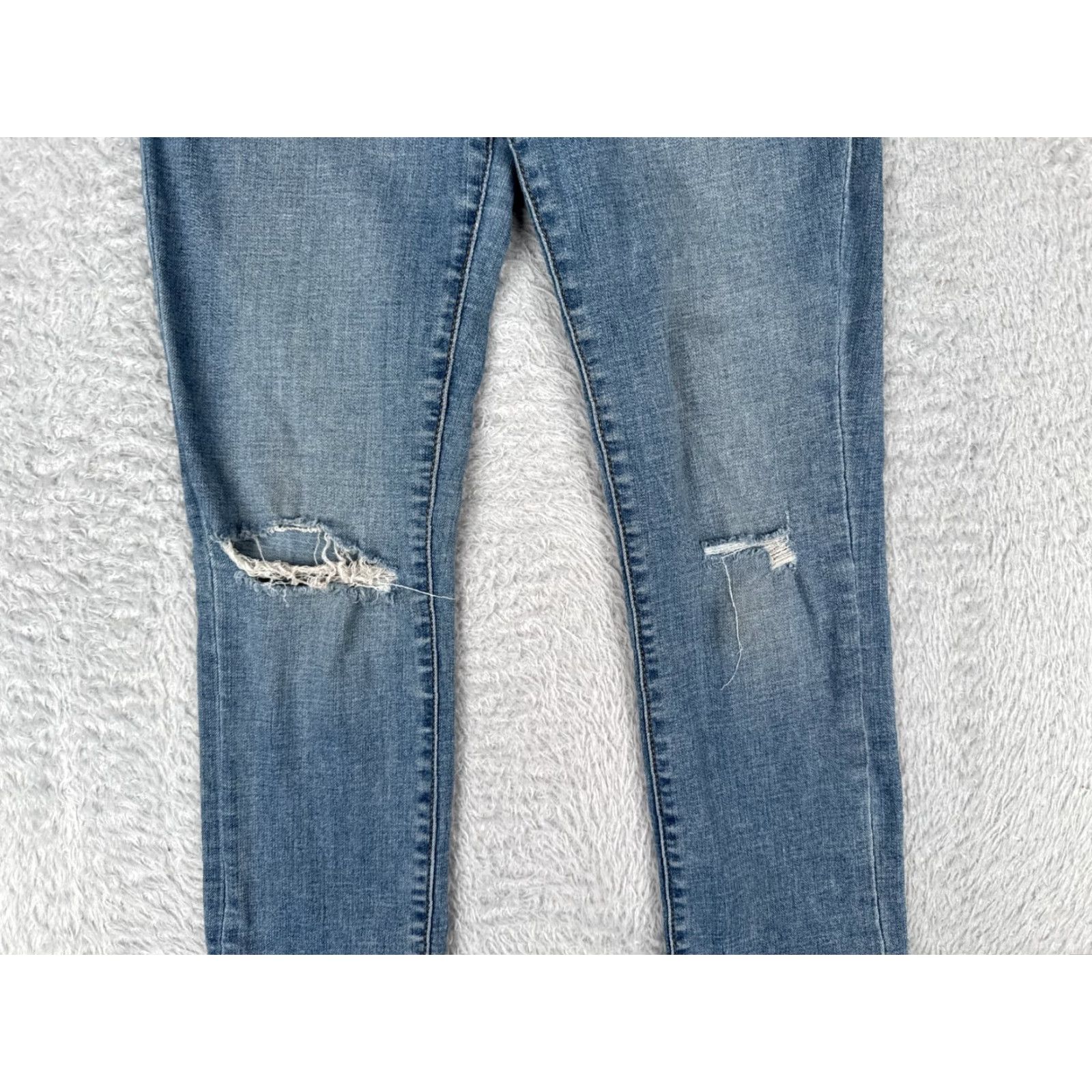 True Religion True Religion Jeans Women 26 Blue Denim Distressed Halle Straight Mid Rise 24x24 Size 26" / US 2 / IT 38 - 3 Thumbnail