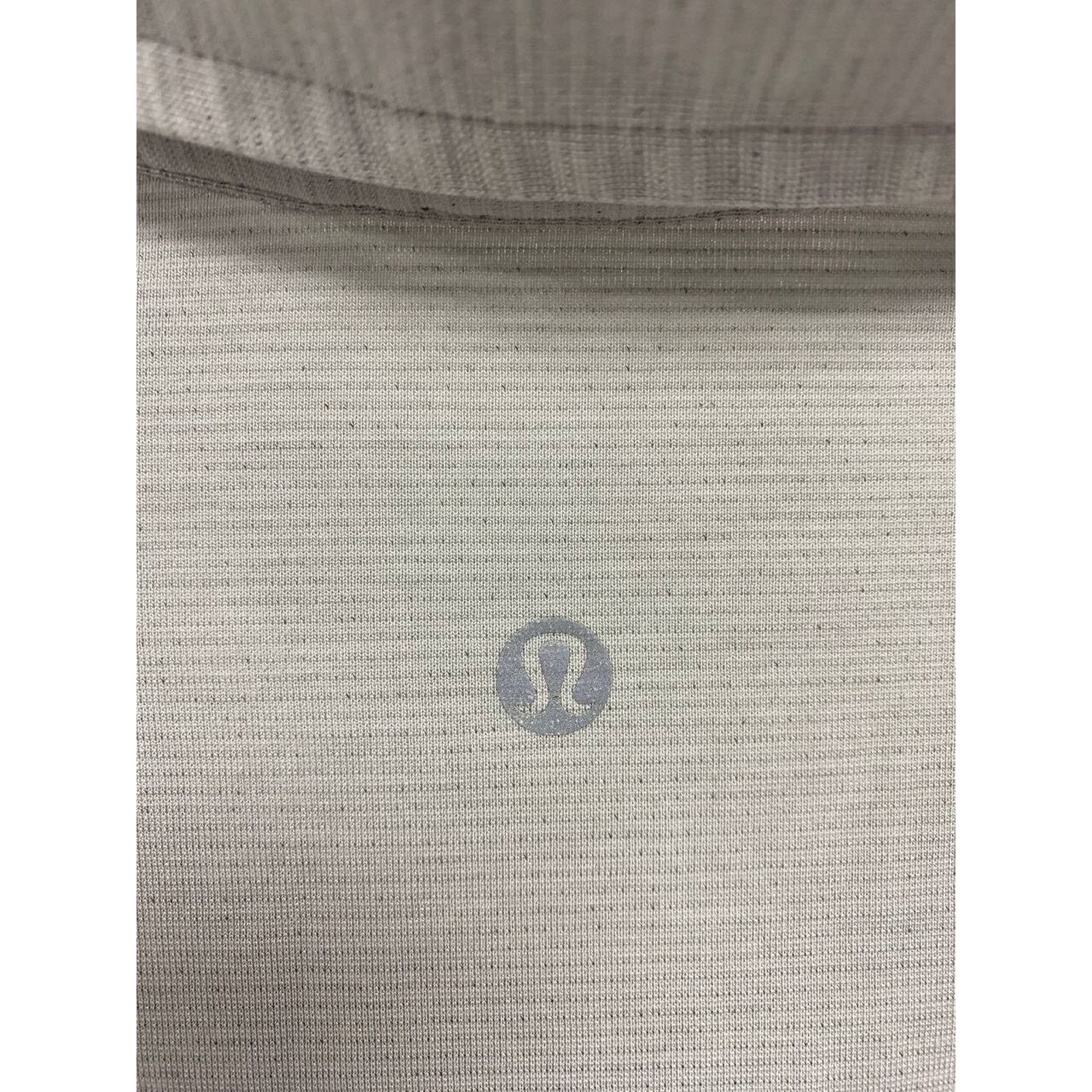 Lululemon Lululemon Men Polo Shirt Gray Striped Short Size M A000477 Size US M / EU 48-50 / 2 - 5 Thumbnail
