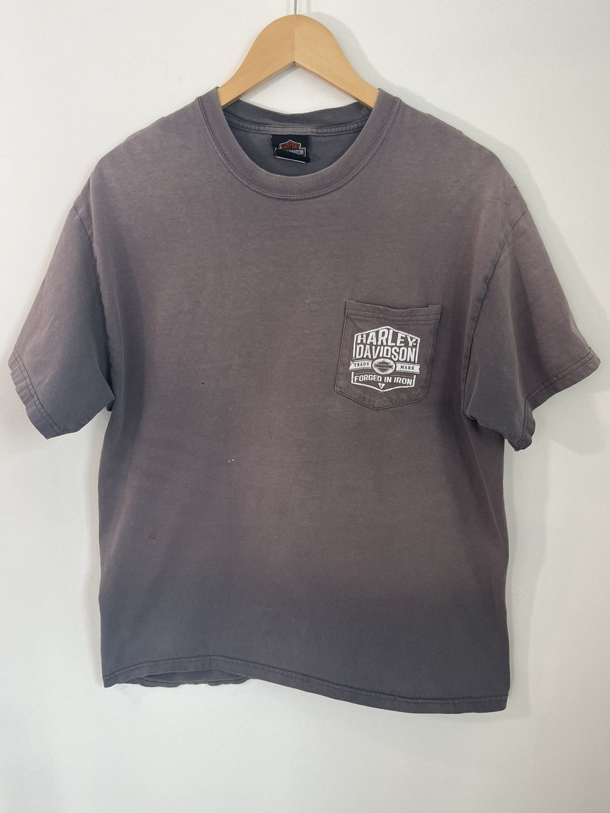 Harley Davidson HOLLYWOOD CA Vintage Sun Faded Pocket Tee Size US L / EU 52-54 / 3 - 1 Thumbnail