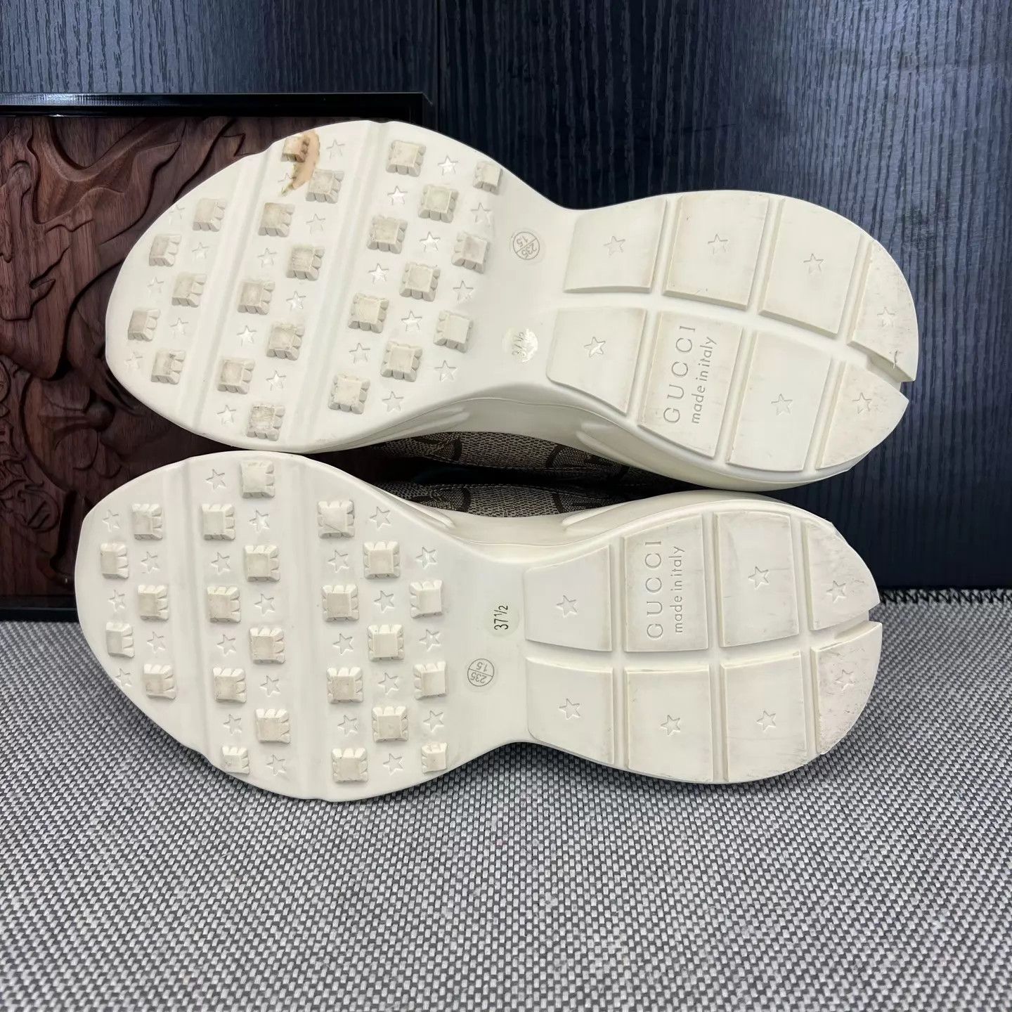 Gucci Gucci Rhyton All Over Print Khaki 37.5 US Worn 2-3x Size US 7 / IT 37 - 7 Thumbnail