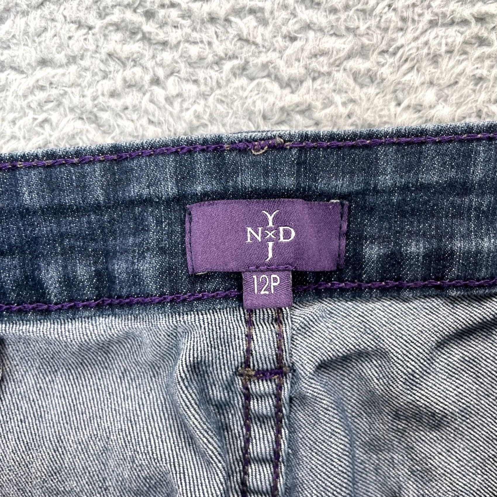 NYDJ NYDJ Jeans Womens 12P Blue Straight Leg Denim Cotton Stretch 5-Pocket Zipper Button City Preppy Modern Fit Womens Size 30" / US 8 / IT 44 - 4 Thumbnail