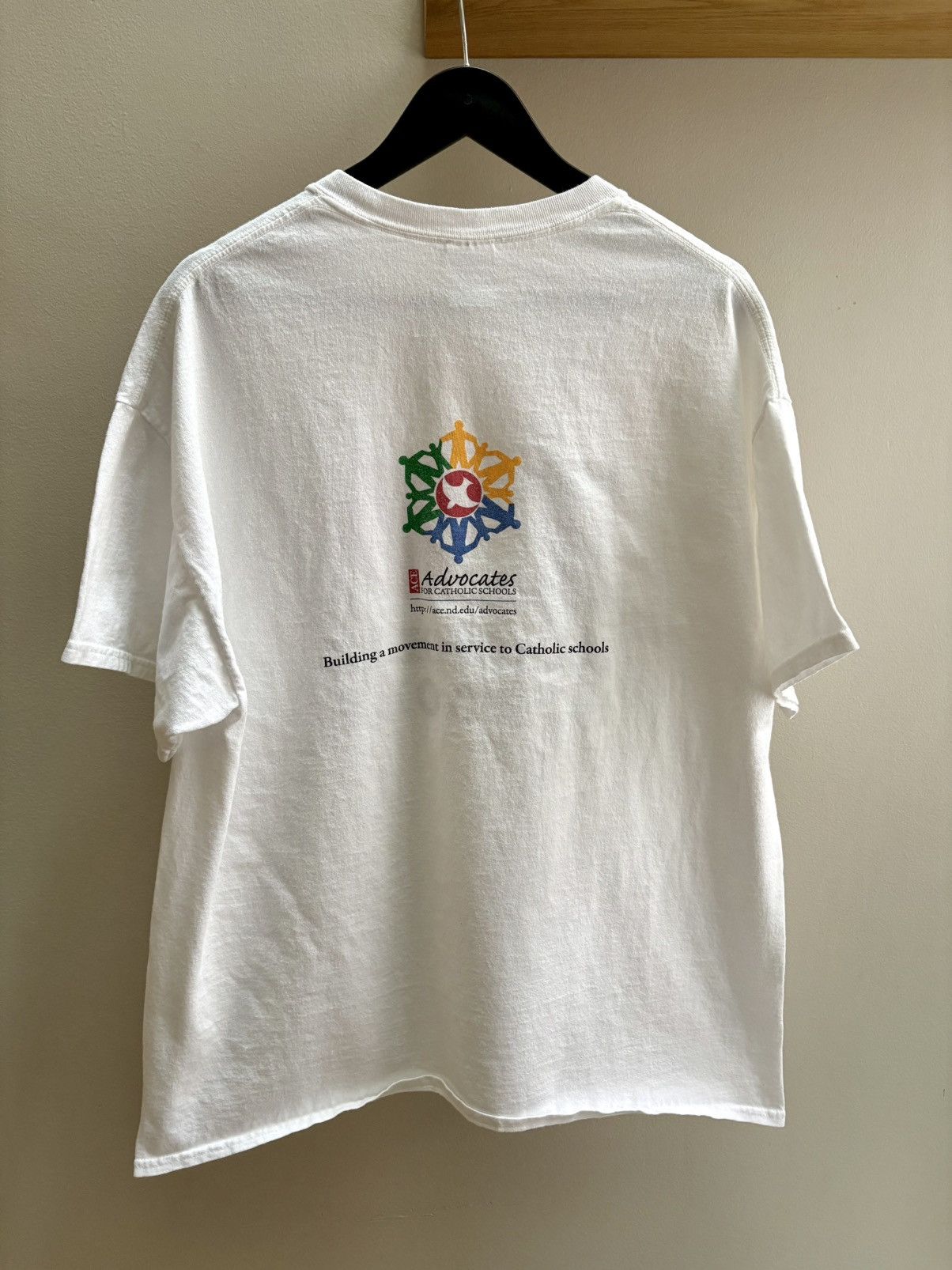 Gildan I Love Catholic Schools VTG Y2K white Gildan t-shirt XL Size US XL / EU 56 / 4 - 2 Thumbnail