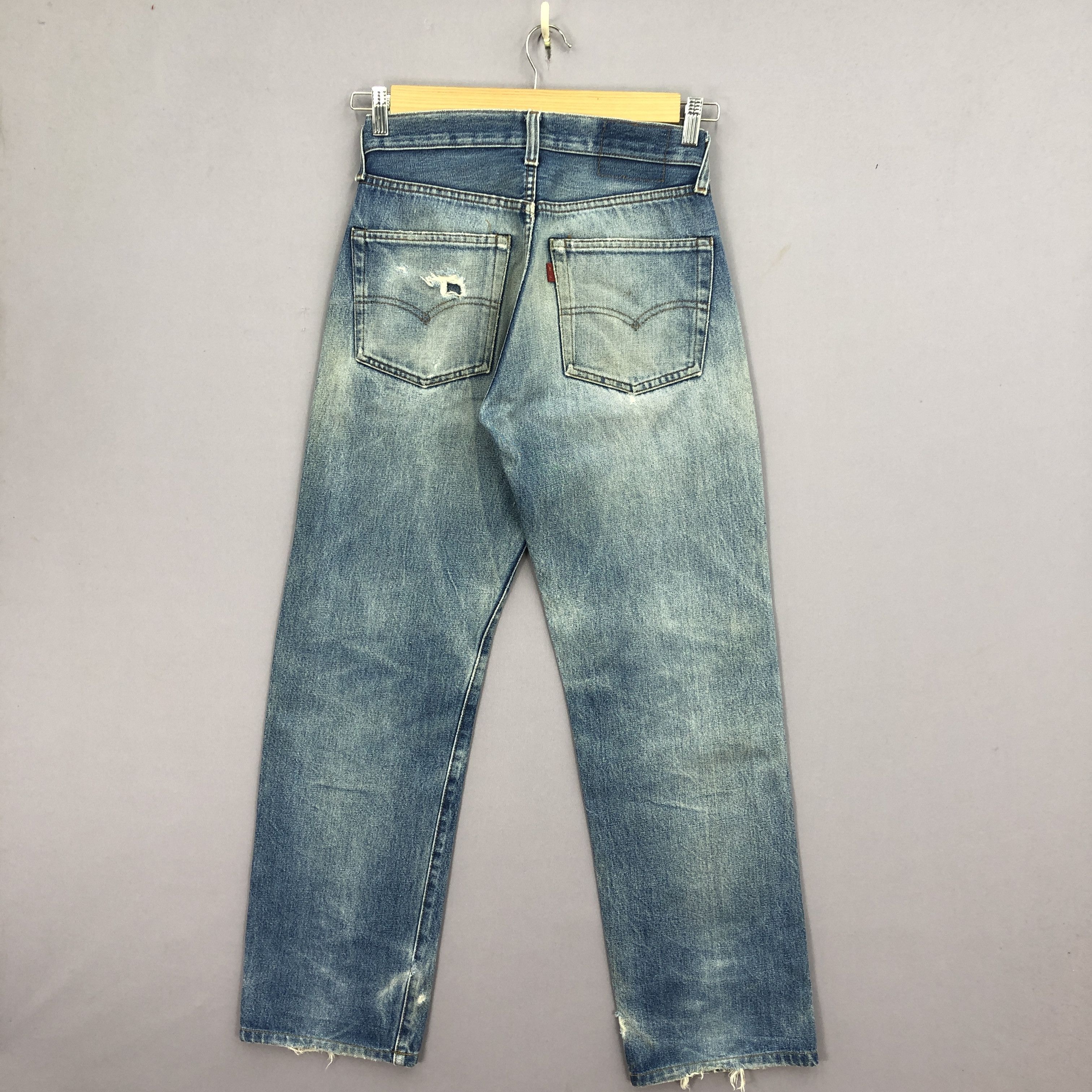 Levi's Vintage 90s Levis 501 Selvedge Jeans Levi's Distressed Denim Size 26" / US 2 / IT 38 - 2 Thumbnail