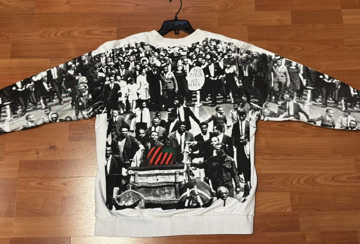 DENIM TEARS Denim Tears Tears, Flags, and Caskets Crewneck Size US XL / EU 56 / 4 - 2 Thumbnail