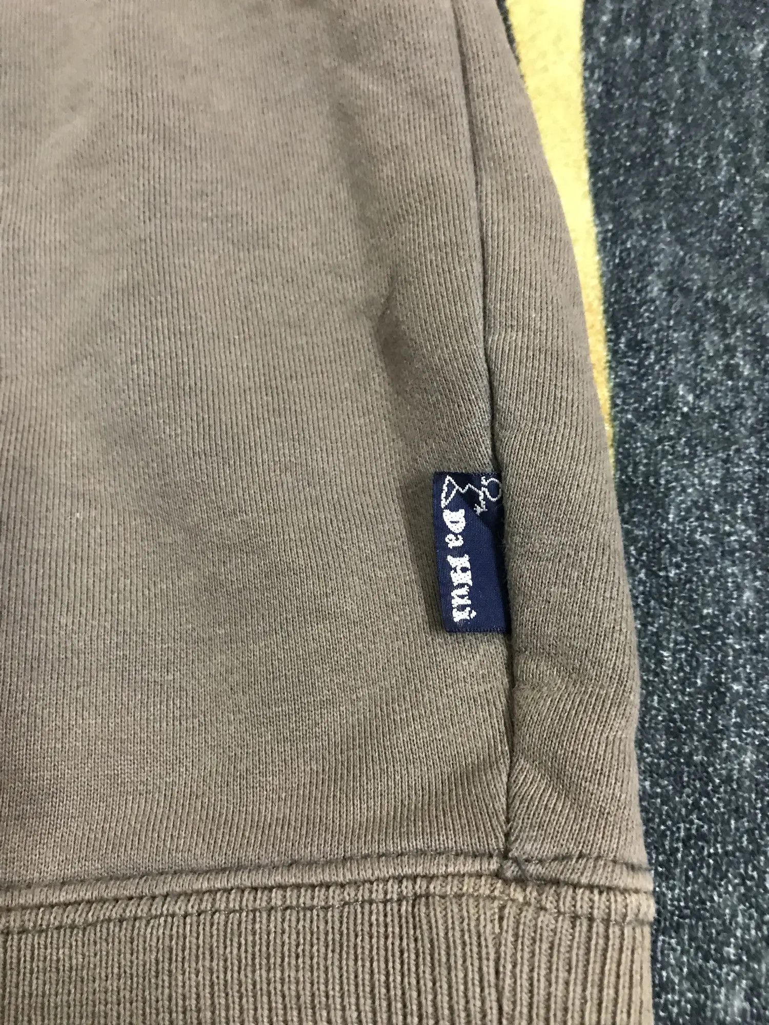 Vintage Hawaii Da Hui Sun Faded Crew Size US L / EU 52-54 / 3 - 12 Thumbnail