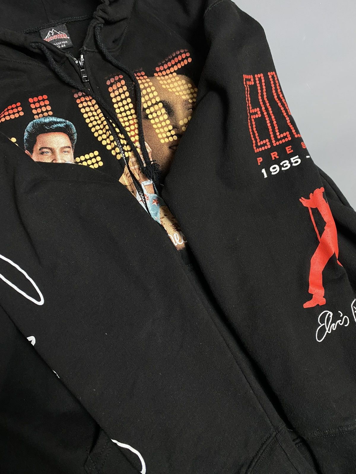 Band Tees VTG Rock@Tees Elvis Presley Full Zip Hoodie Women’s Size L Size L / US 10 / IT 46 - 12 Thumbnail