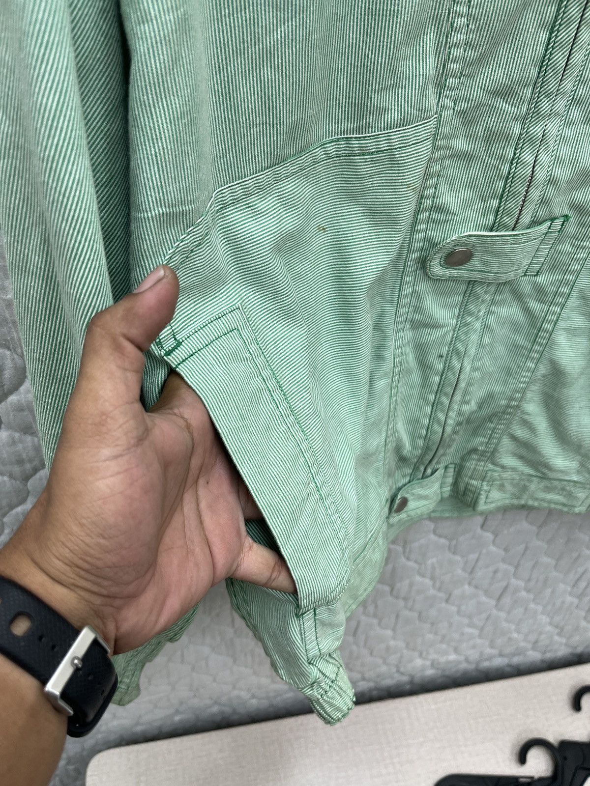 United Colors Of Benetton 🔥🔥🔥STEALS VTG BENETTON FORMULA ONE WORLD RACE CHAMPIONSHIP Size US S / EU 44-46 / 1 - 13 Thumbnail