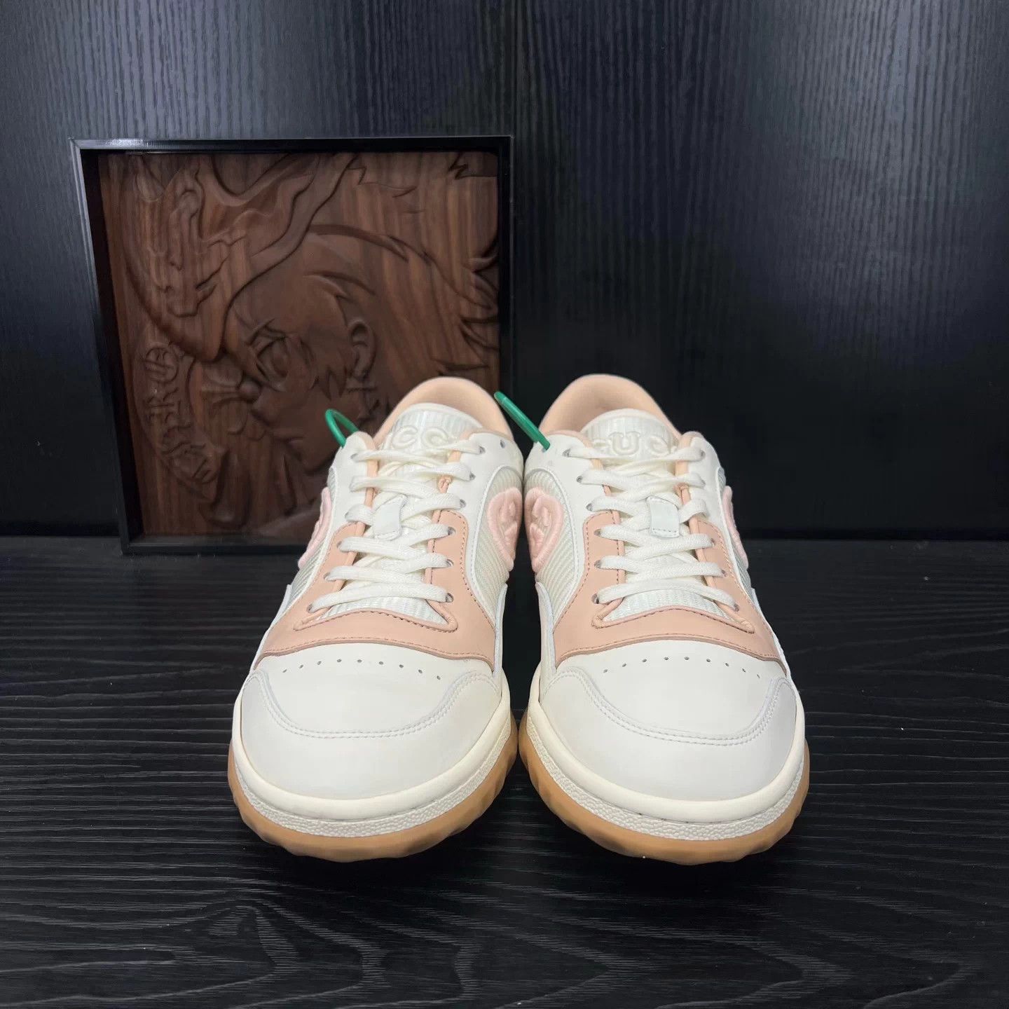 Gucci Gucci Mac80 White & Pink 38.5 Like New Size US 8.5 / IT 38.5 - 4 Thumbnail