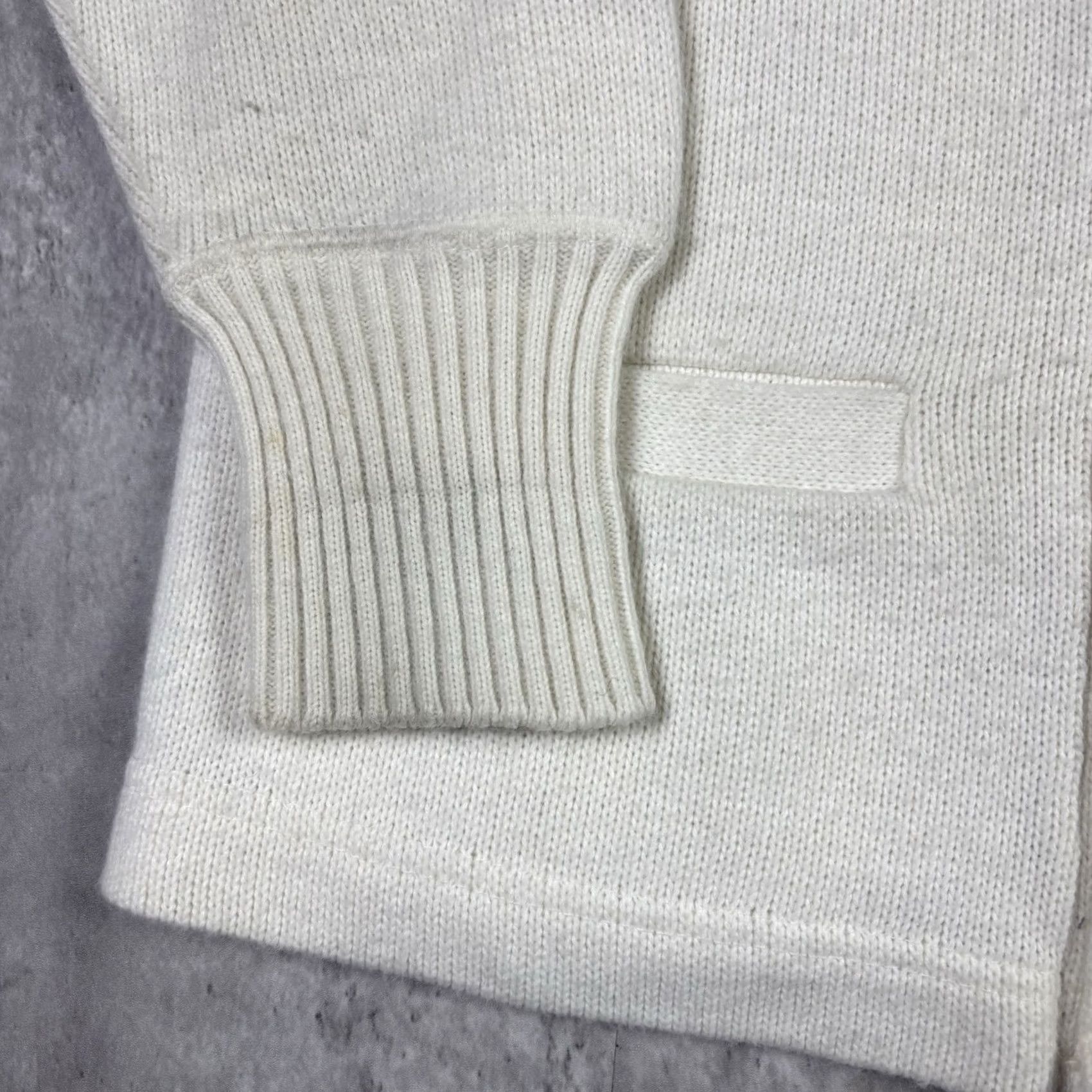 Vintage VINTAGE Campus White Cardigan Sweater Mens size S Acrylic Preppy Size US S / EU 44-46 / 1 - 5 Thumbnail