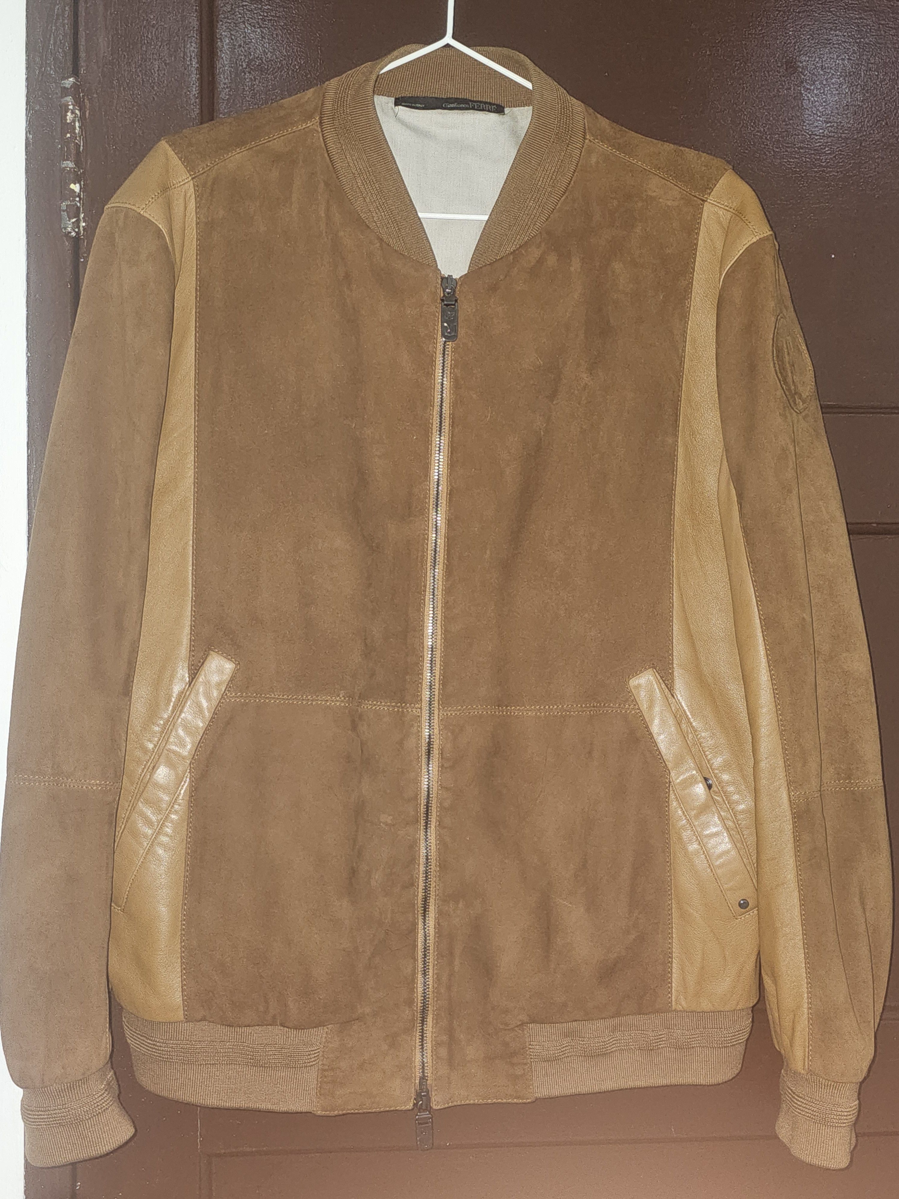 Gianfranco Ferre Vintage Gianfranco Ferré Suede Bomber Jacket Size US L / EU 52-54 / 3 - 1 Thumbnail