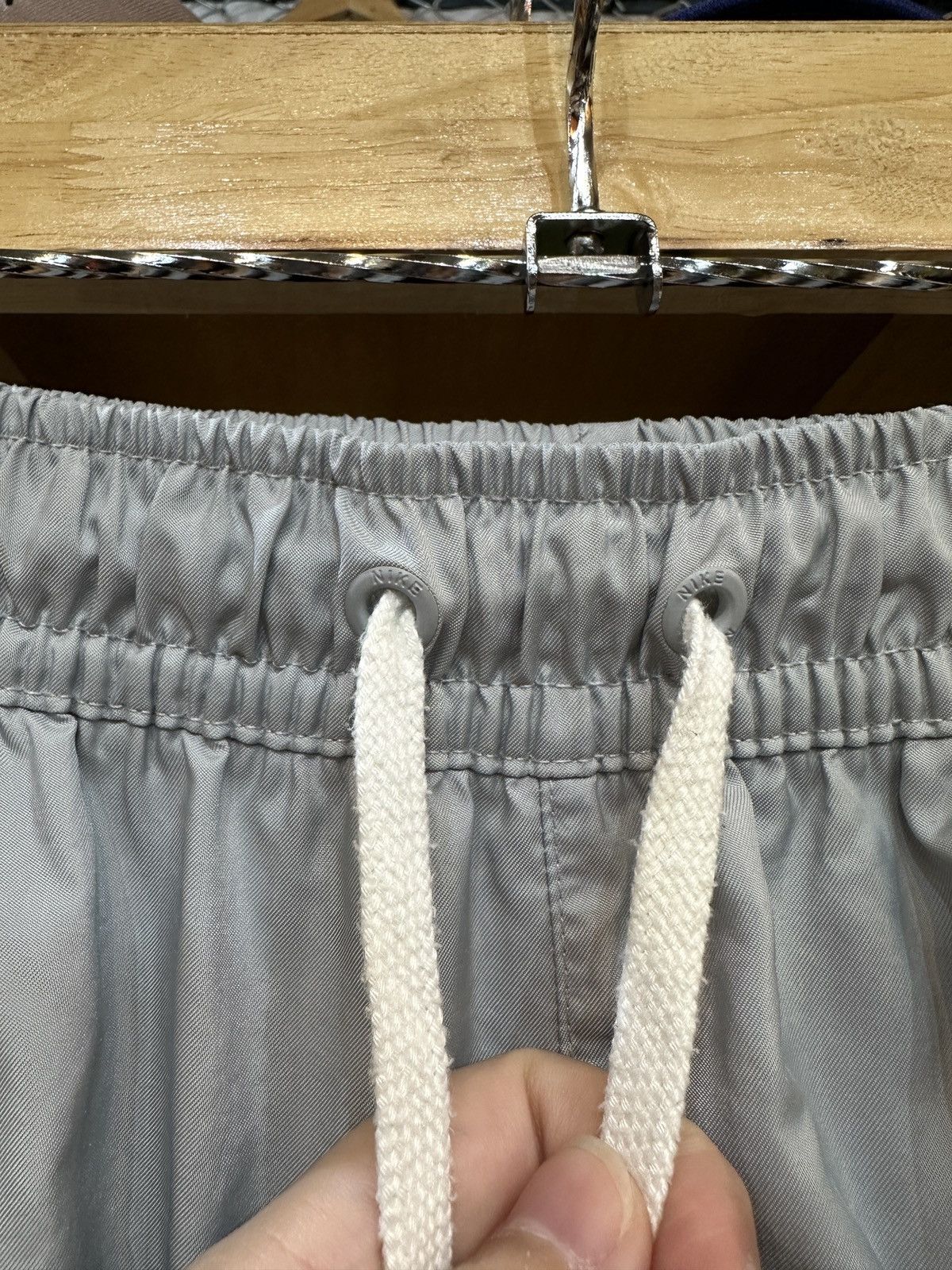 Nike Nike Tuned Air Shorts Pants Size US 30 / EU 46 - 4 Thumbnail