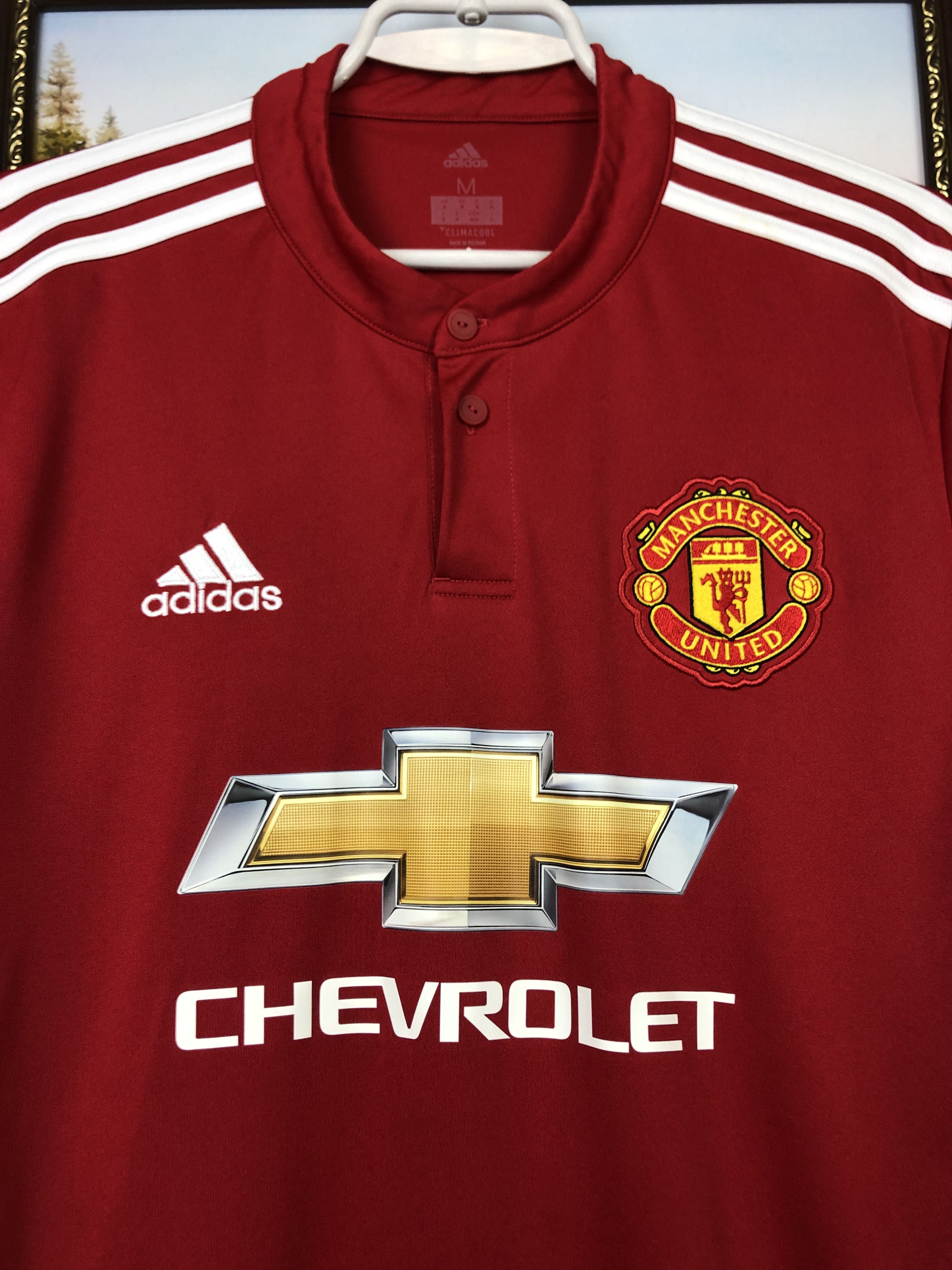 Adidas Manchester United Home football shirt 2017#2 Lindelof Adidas Size US M / EU 48-50 / 2 - 5 Thumbnail