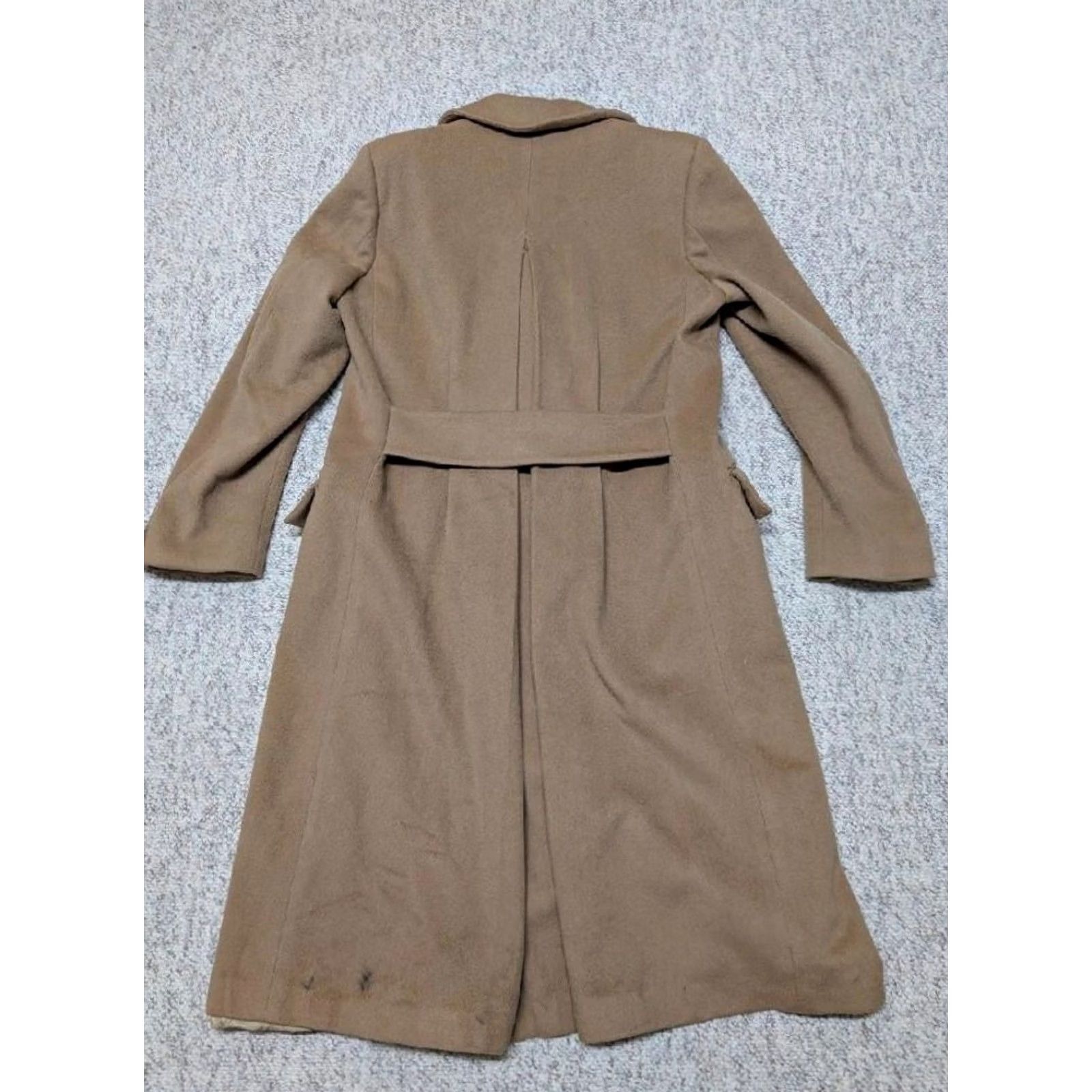 Pierre Cardin VINTAGE Pierre Cardin Overcoat Coat Mens Camel Wool 40 1960s 1970s USA Size US M / EU 48-50 / 2 - 3 Thumbnail
