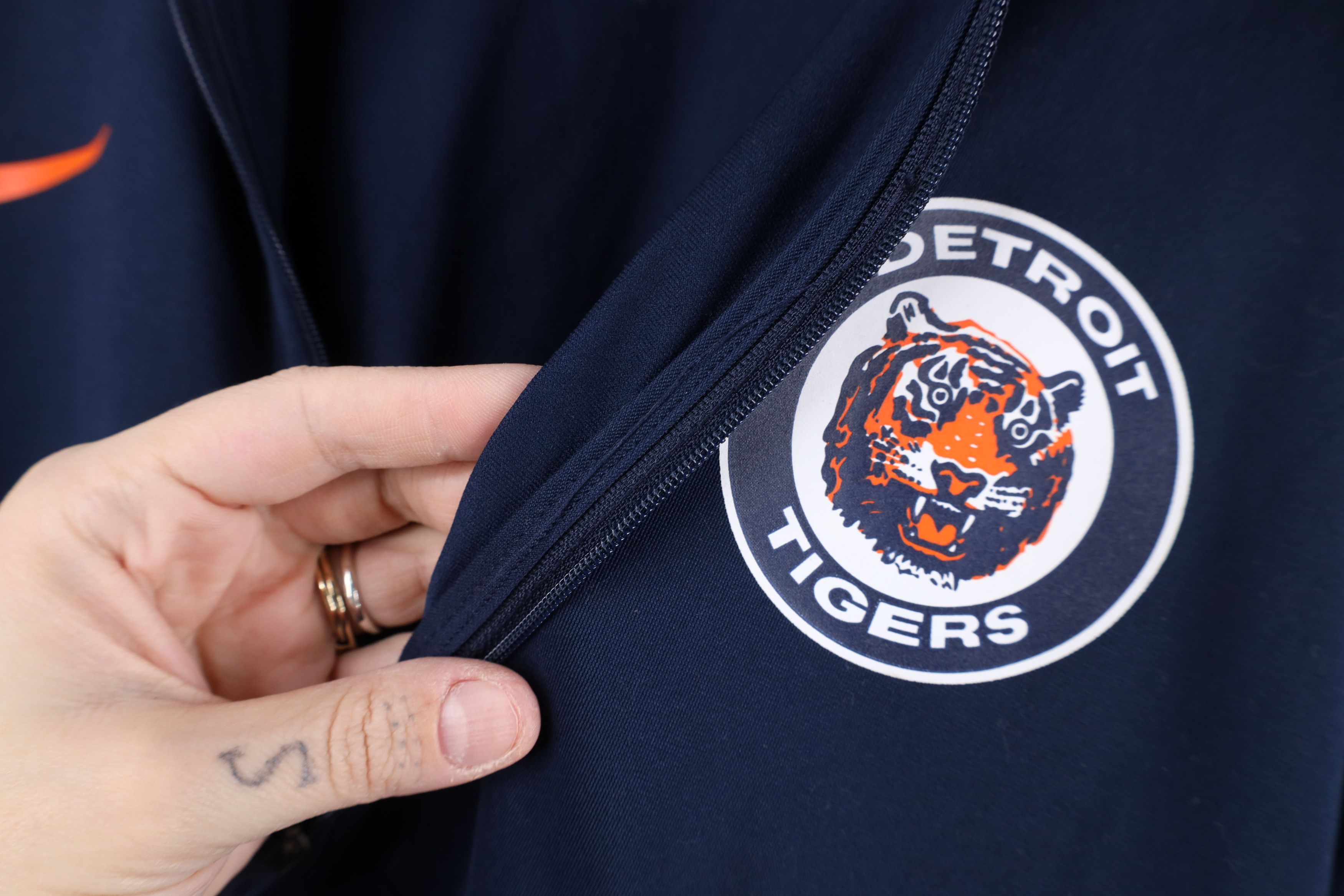 Nike × Vintage Nike Detroit Tigers Baseball Half Zip Pullover Top Jacket Size US M / EU 48-50 / 2 - 9 Thumbnail
