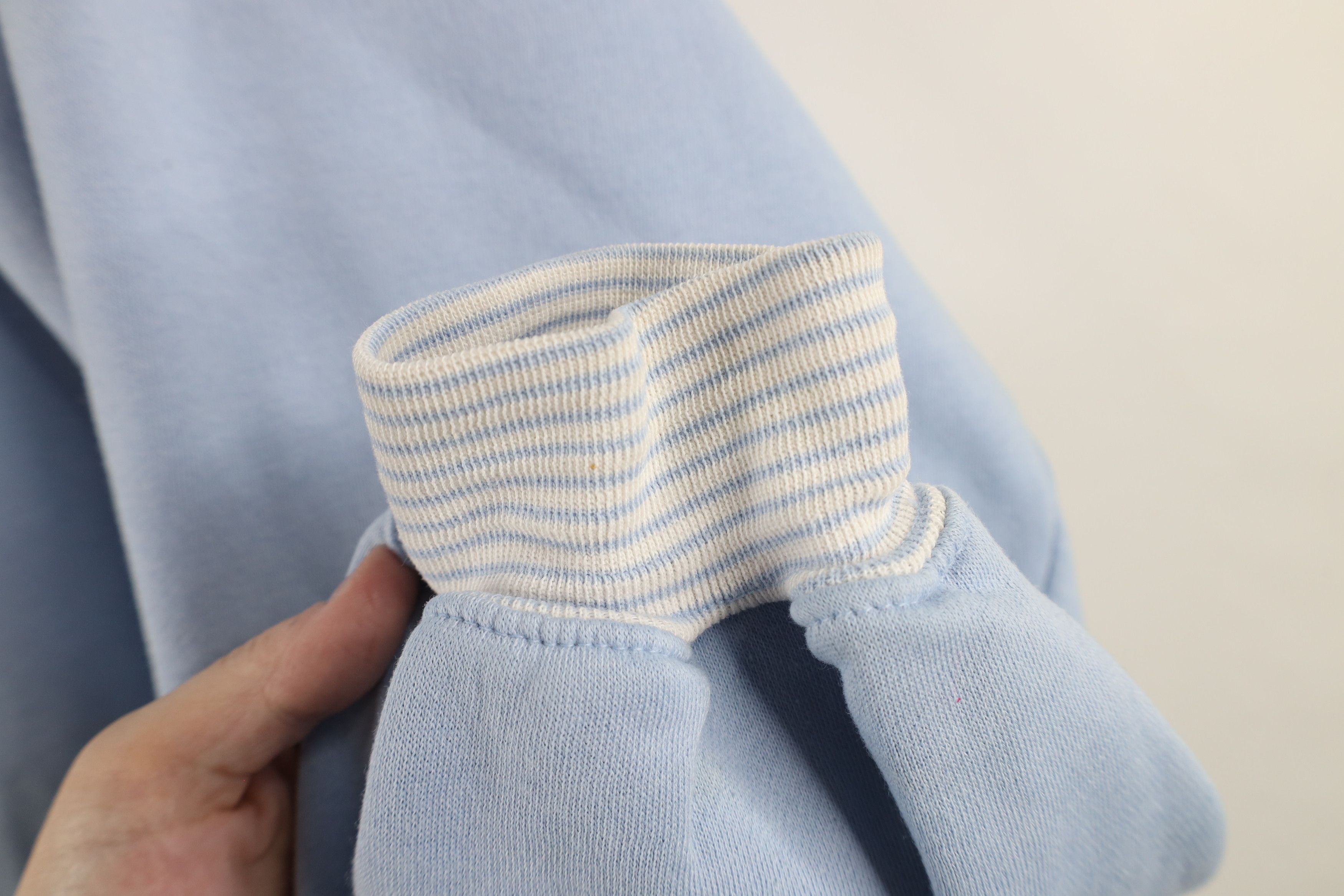 Vintage Vintage 90s Streetwear Crewneck Sweatshirt Light Blue Size XL / US 12-14 / IT 48-50 - 6 Thumbnail