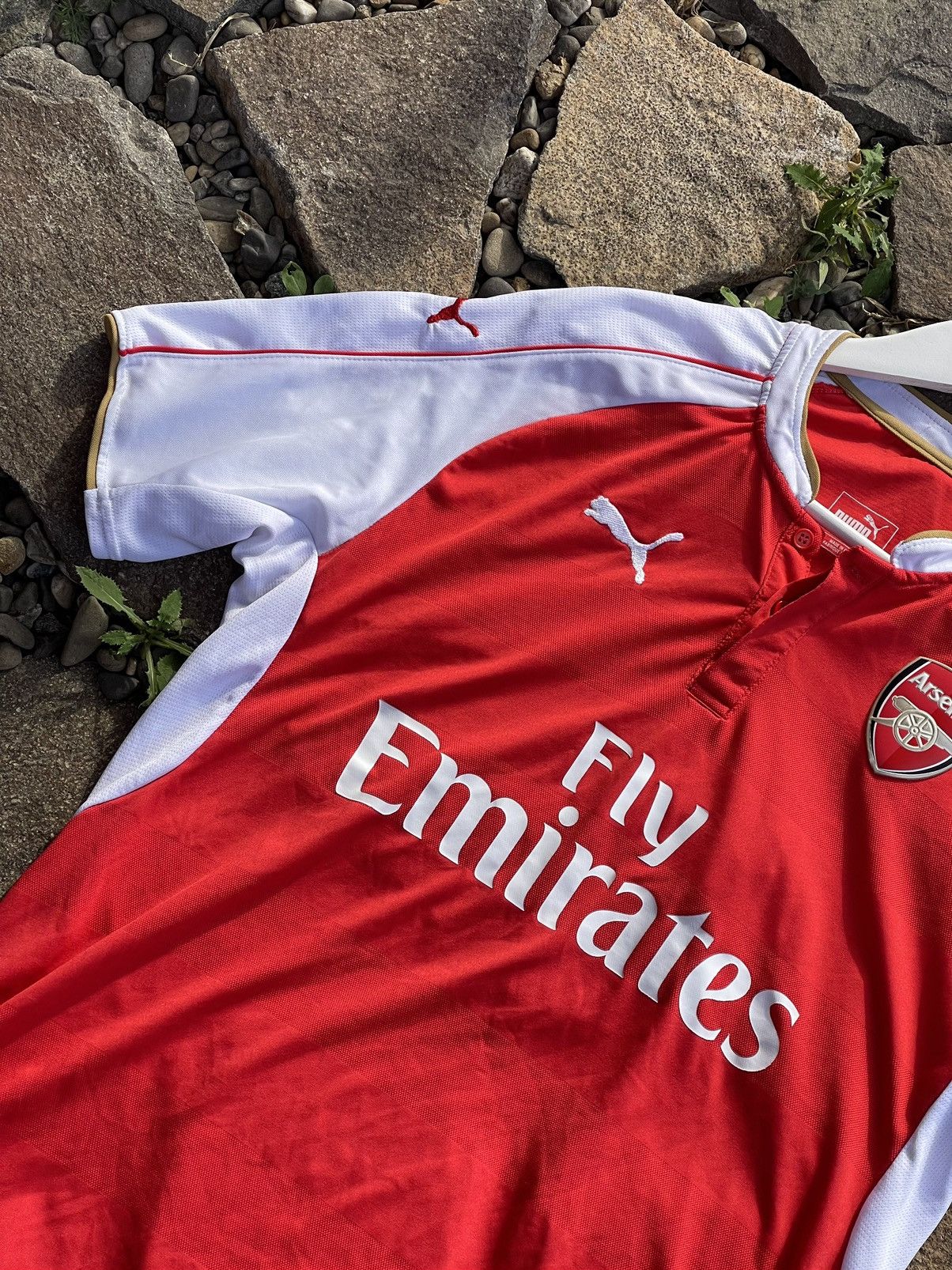 Puma 2015 Puma Arsenal Soccer jersey Size US XL / EU 56 / 4 - 4 Thumbnail