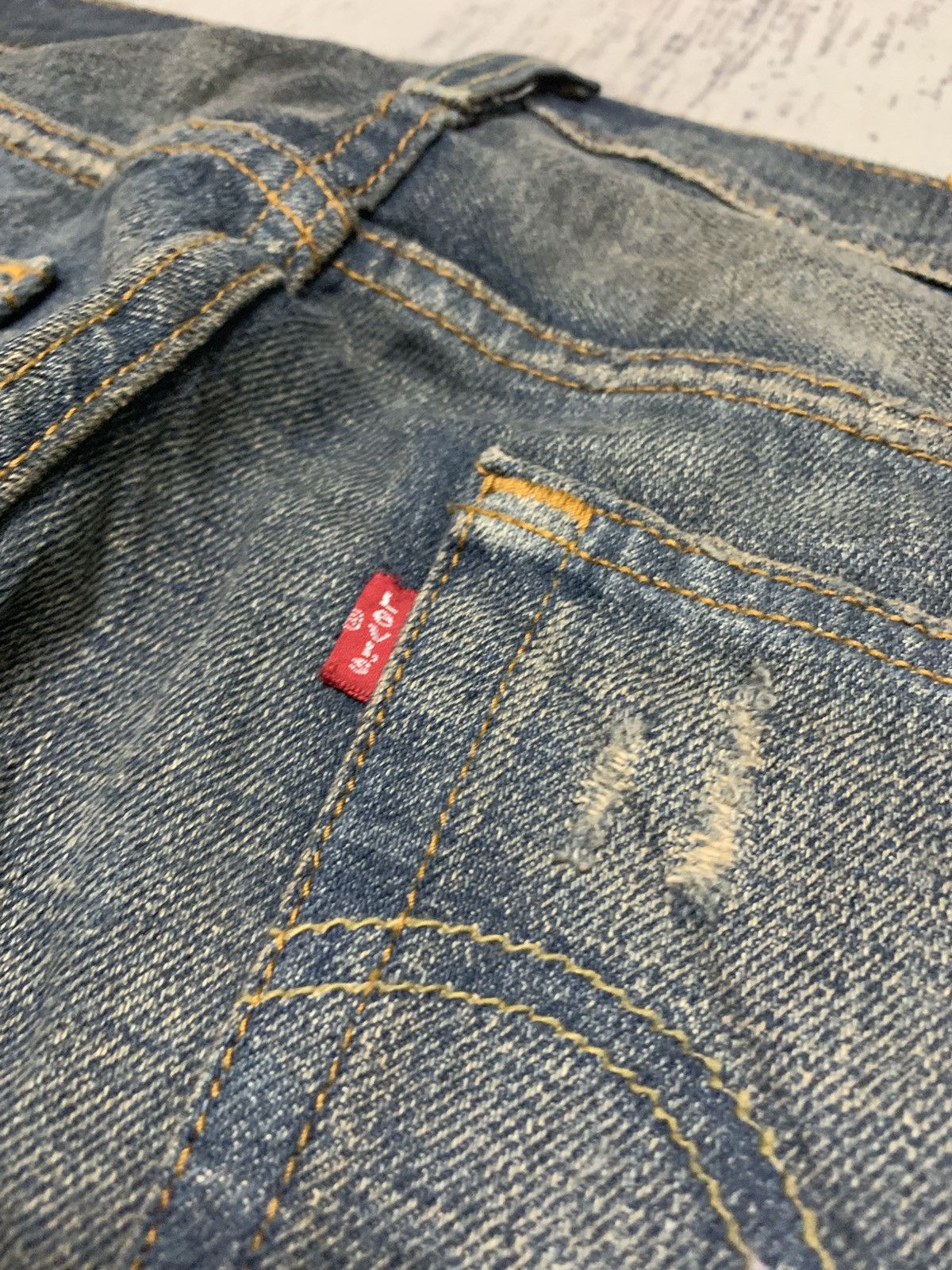Levi's Vintage Levis 527 Bootcut Distressed Jeans 35x31 Size US 35 - 13 Thumbnail