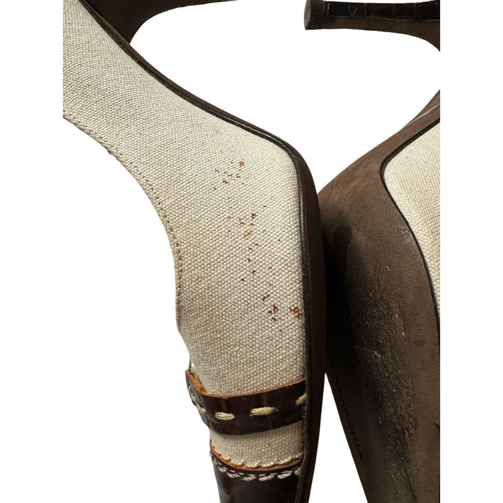 Bcbgmaxazria BCBGmaxazria Vintage Stiletto Pumps Cream Brown TINY FLAW Size US 7.5 / IT 37.5 - 9 Thumbnail