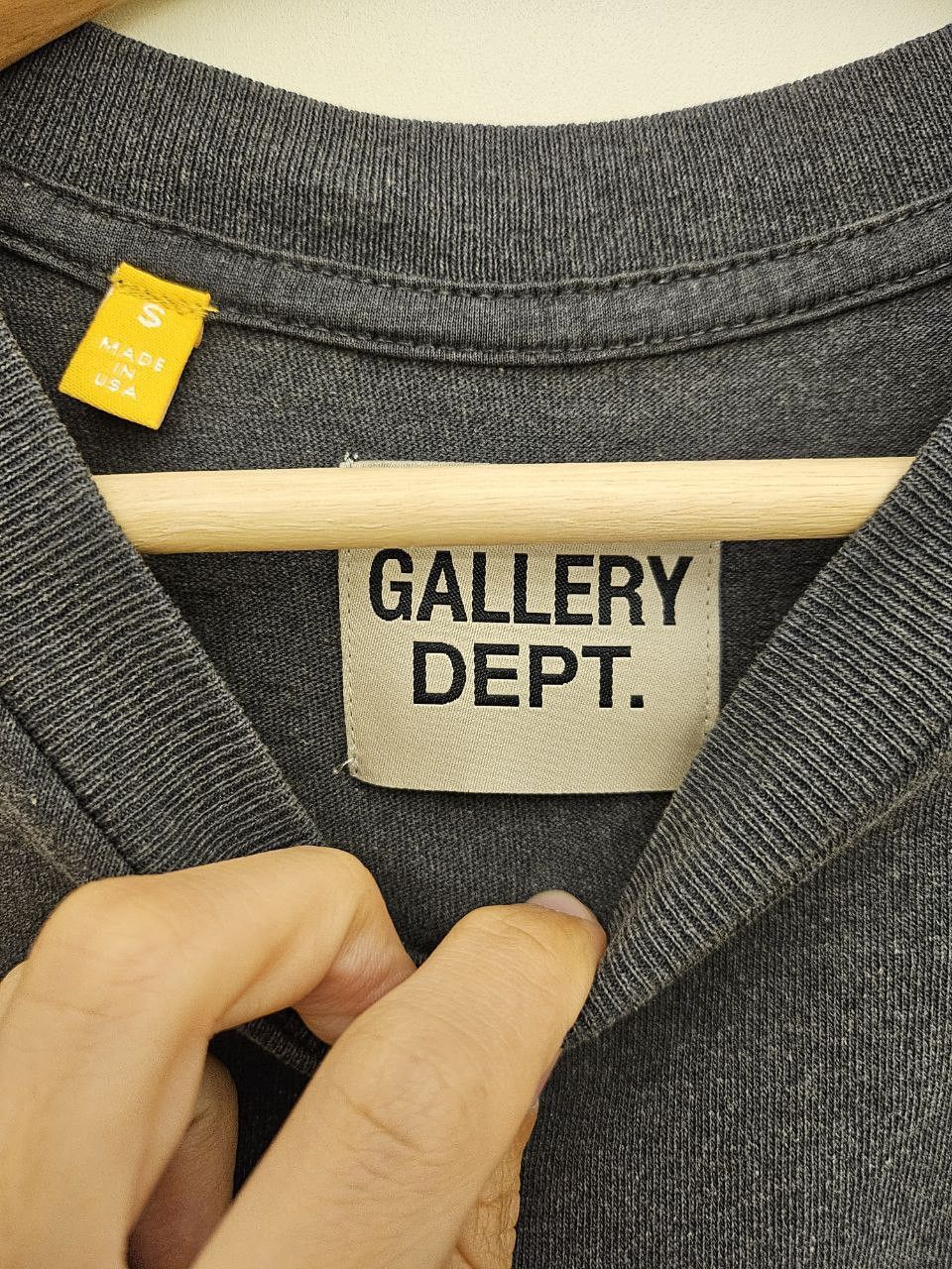 Gallery Dept. Collector Rainbow Pocket Logo Tee Size US S / EU 44-46 / 1 - 4 Thumbnail
