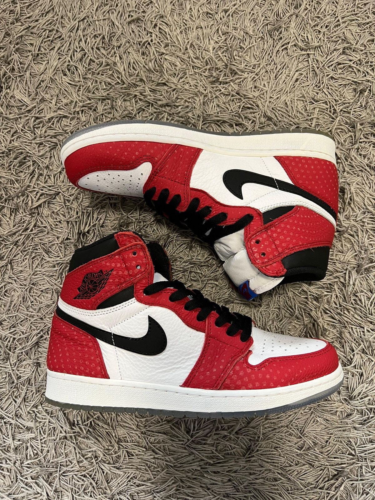 Nike Jordan 1 Retro High Spider Man Origin Story Size US 8.5 / EU 41-42 - 1 Thumbnail