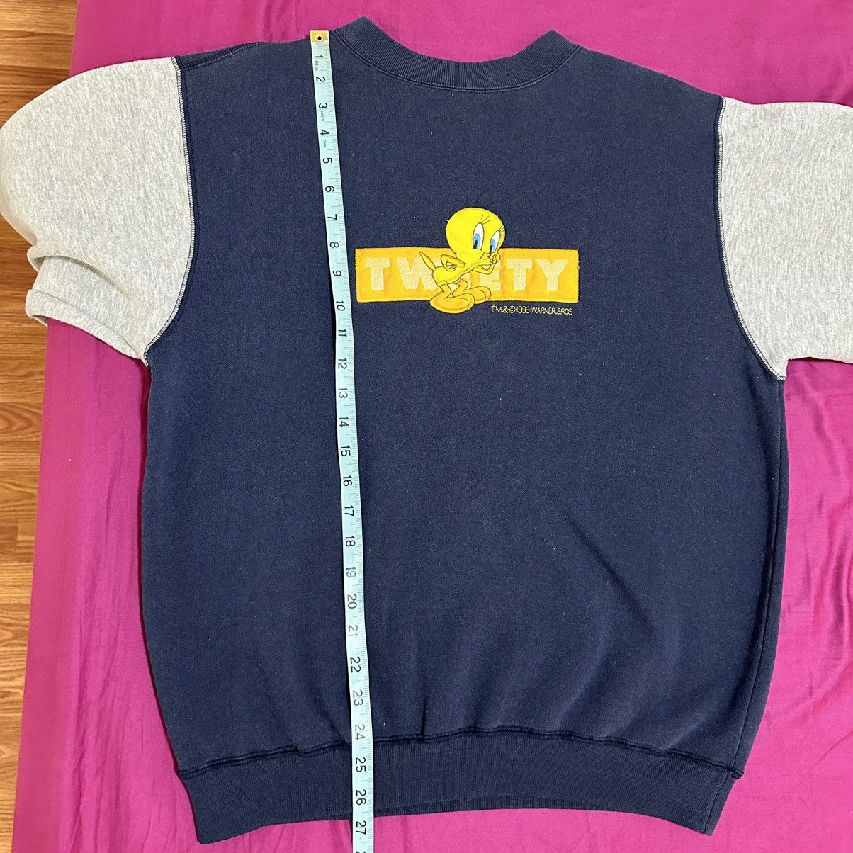 Vintage × Warner Bros Vintage Looney Tunes Sweatshirt Crewneck1990s Tweety Bird Size US L / EU 52-54 / 3 - 6 Thumbnail