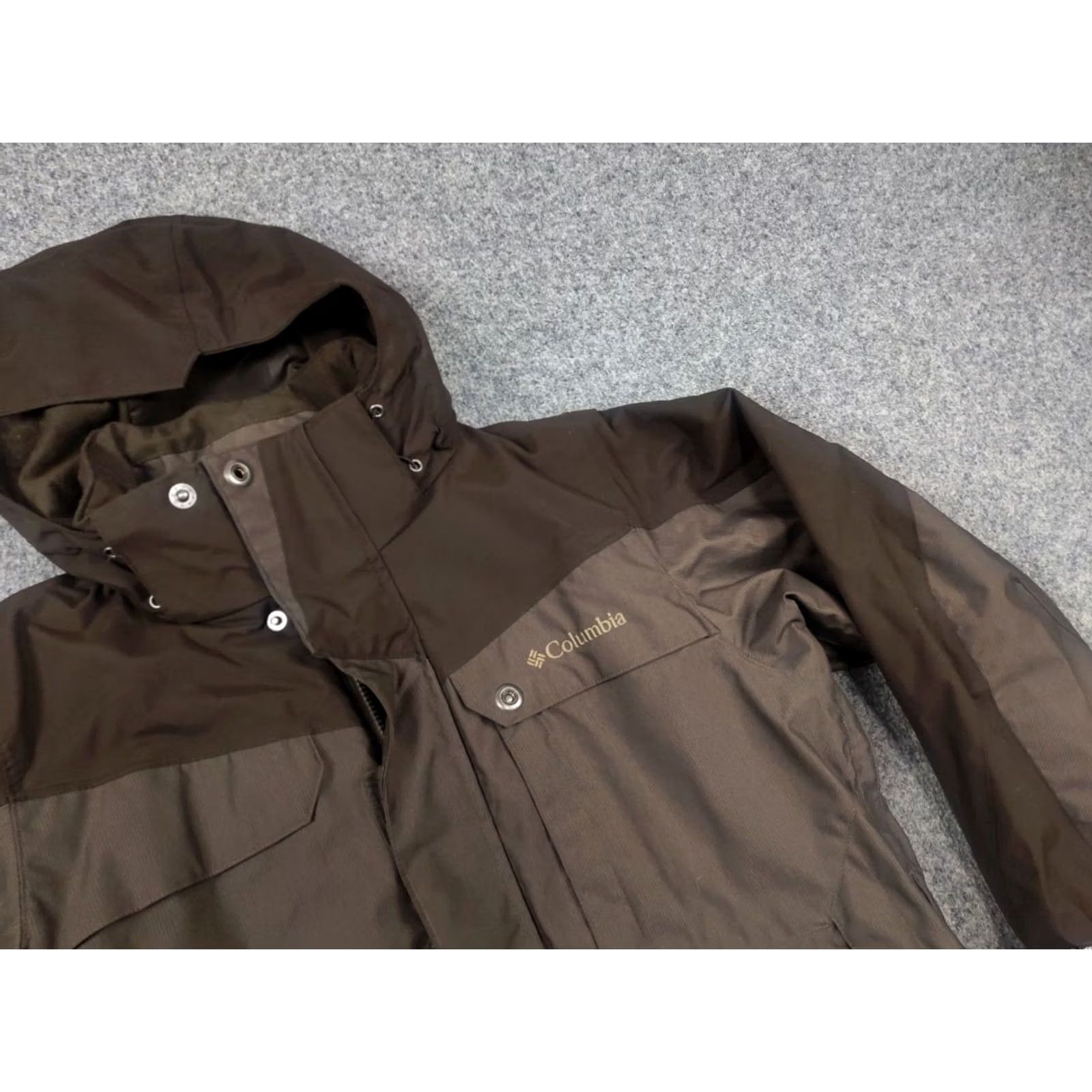 Logo 7 VINTAGE Columbia Timberline Jacket Brown Logo Zip Windbreaker Outdoor Mens M Brown 90s Era Size US M / EU 48-50 / 2 - 5 Thumbnail