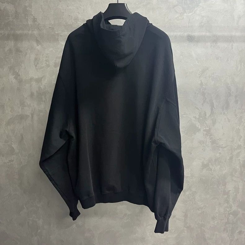Balenciaga Balenciaga latest black letter printed hooded long sleeved Size US S / EU 44-46 / 1 - 5 Thumbnail