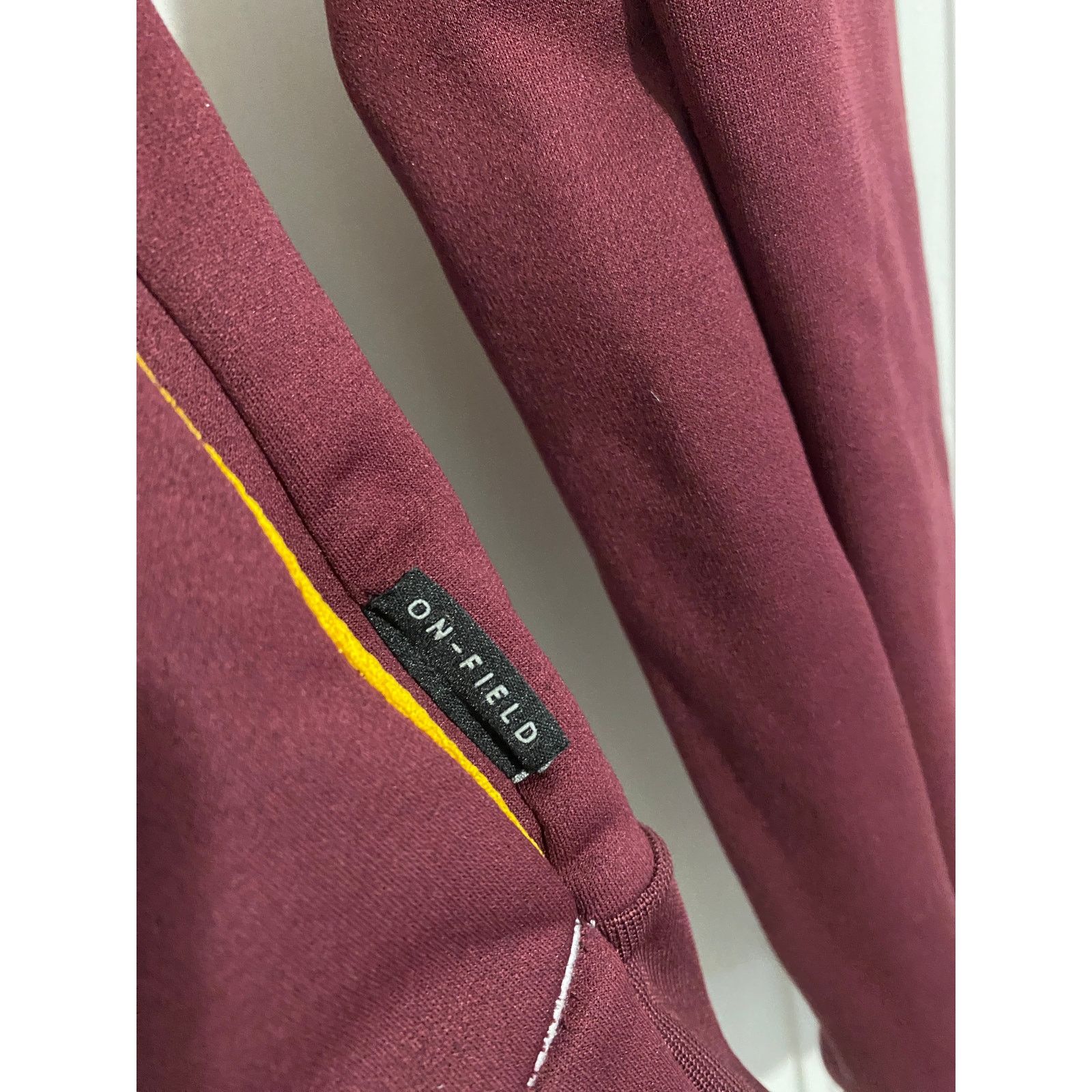 Nike Minnesota Gophers Nike Therma-Fit Hoodie Women's Small Size S / US 4 / IT 40 - 3 Thumbnail