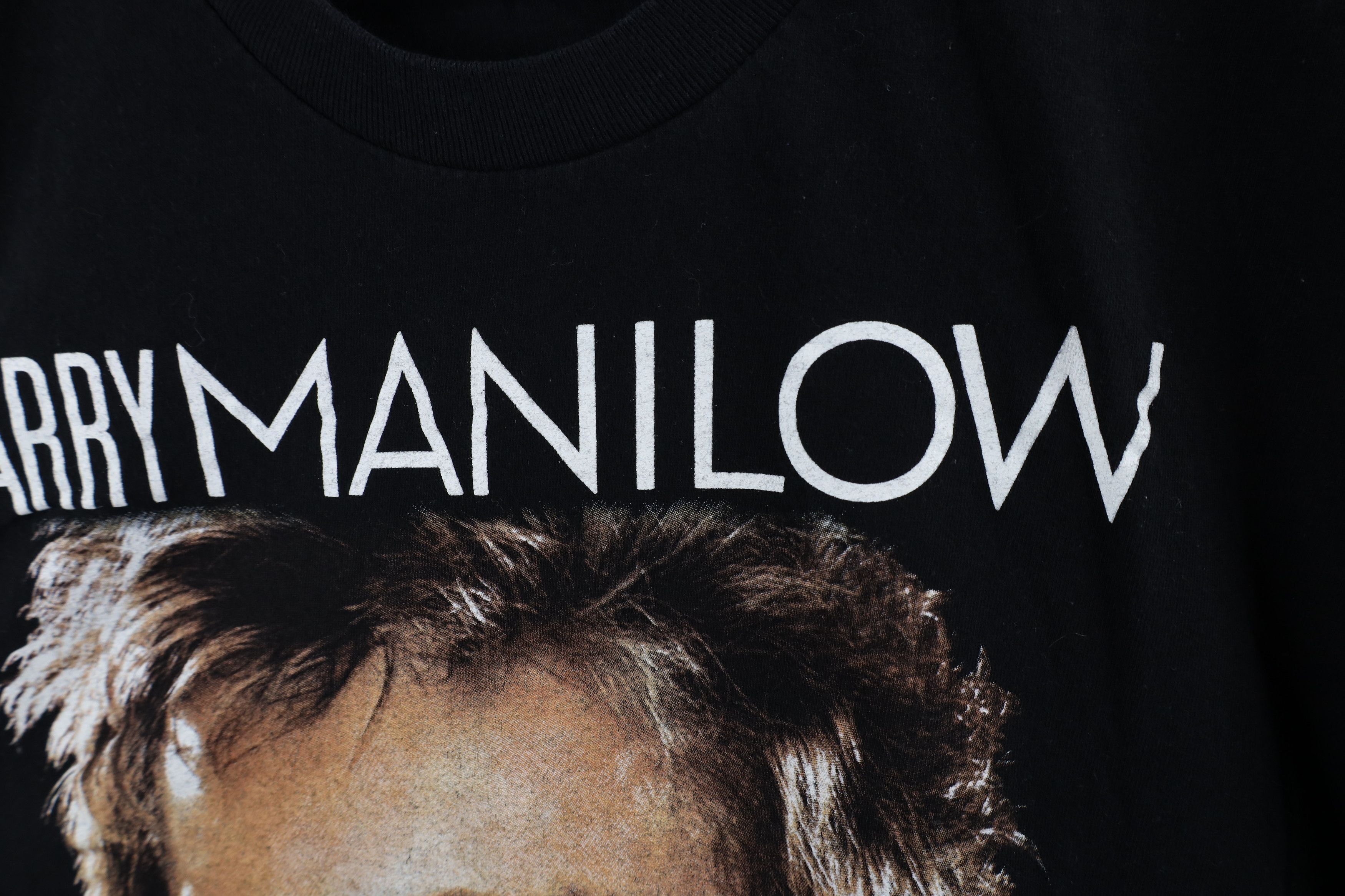 Vintage Vintage Y2K Last Time Tour Barry Manilow Band T-Shirt Black Size US L / EU 52-54 / 3 - 6 Thumbnail