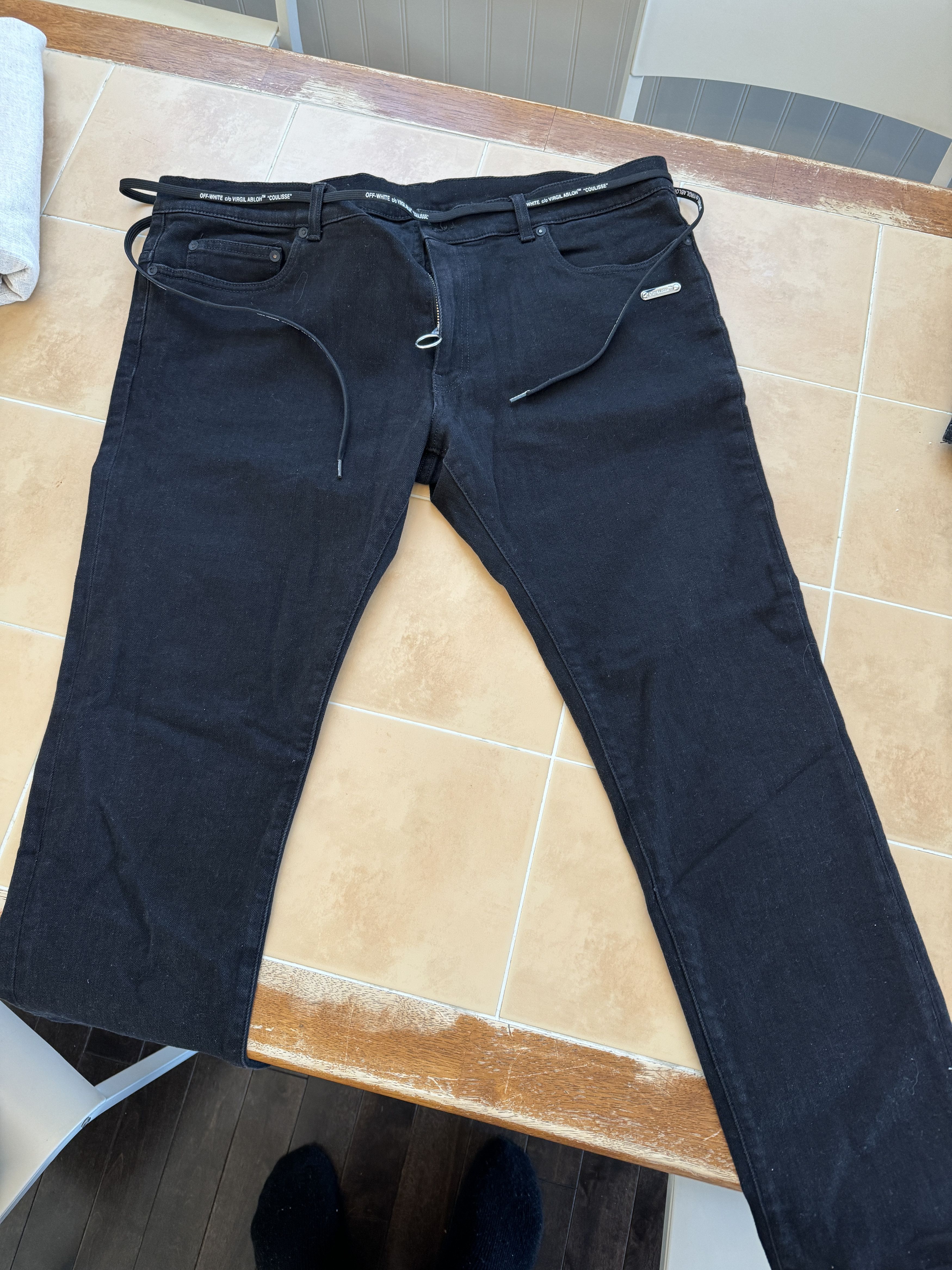 image of Off White Black Denim Jeans, Men's (Size 38)